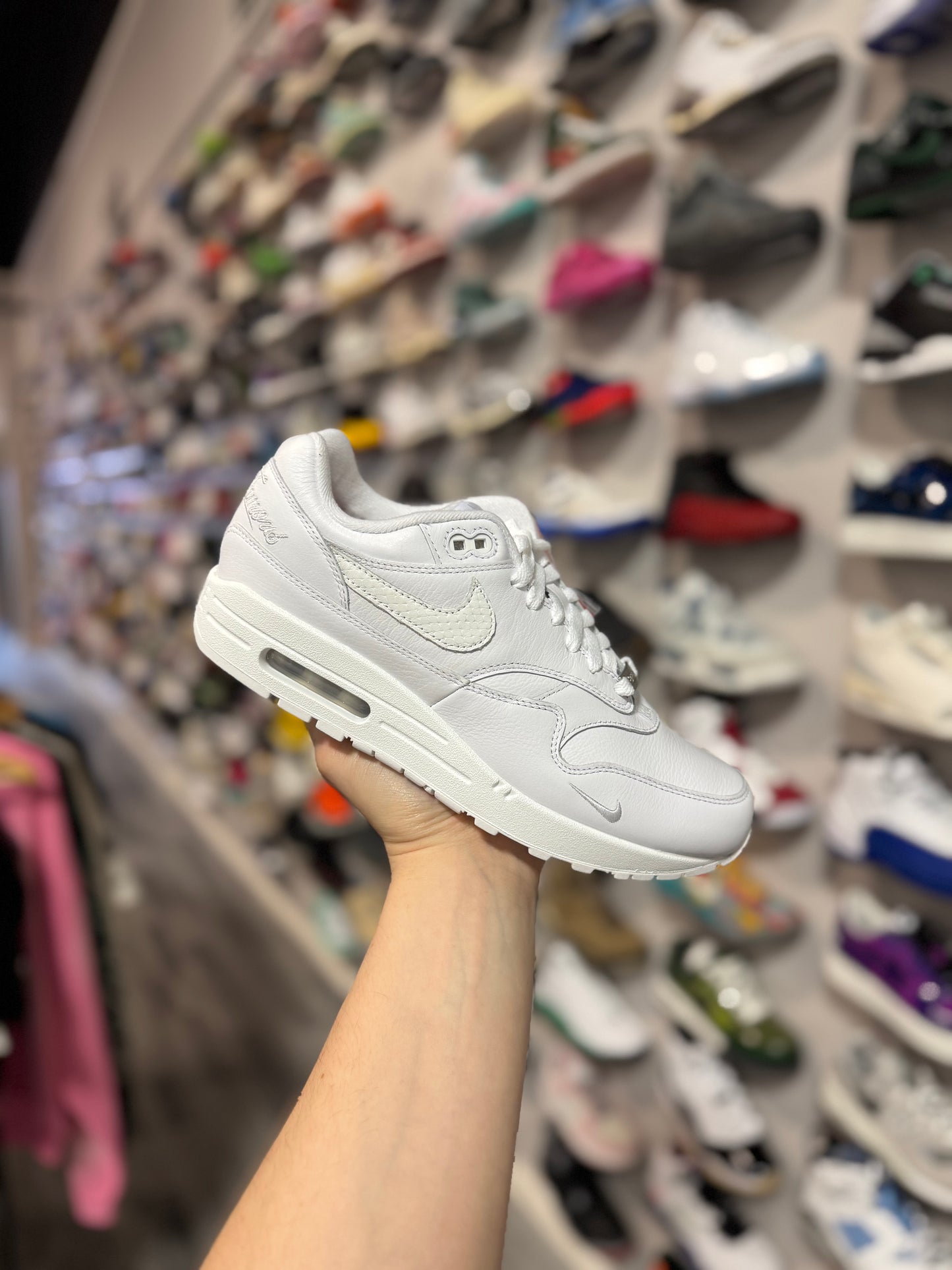 Air Max 1 '87 Supreme White / Brand New