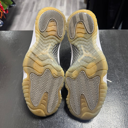 Jordan 11 Cool Grey / Preowned