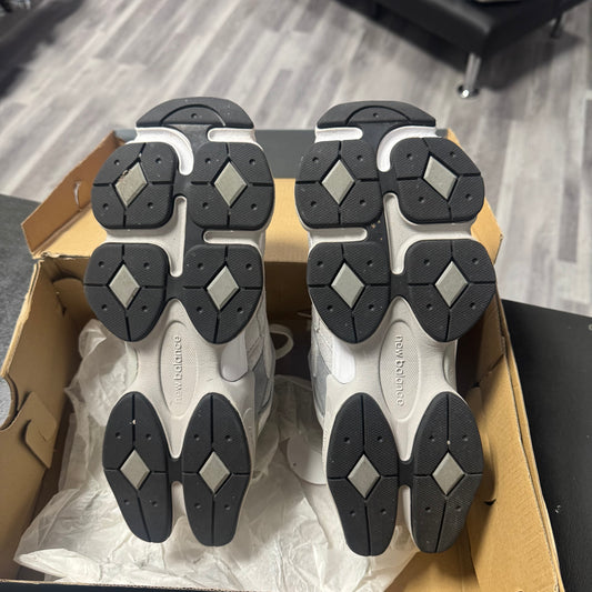 New Balance 9060 Concrete / Preowned