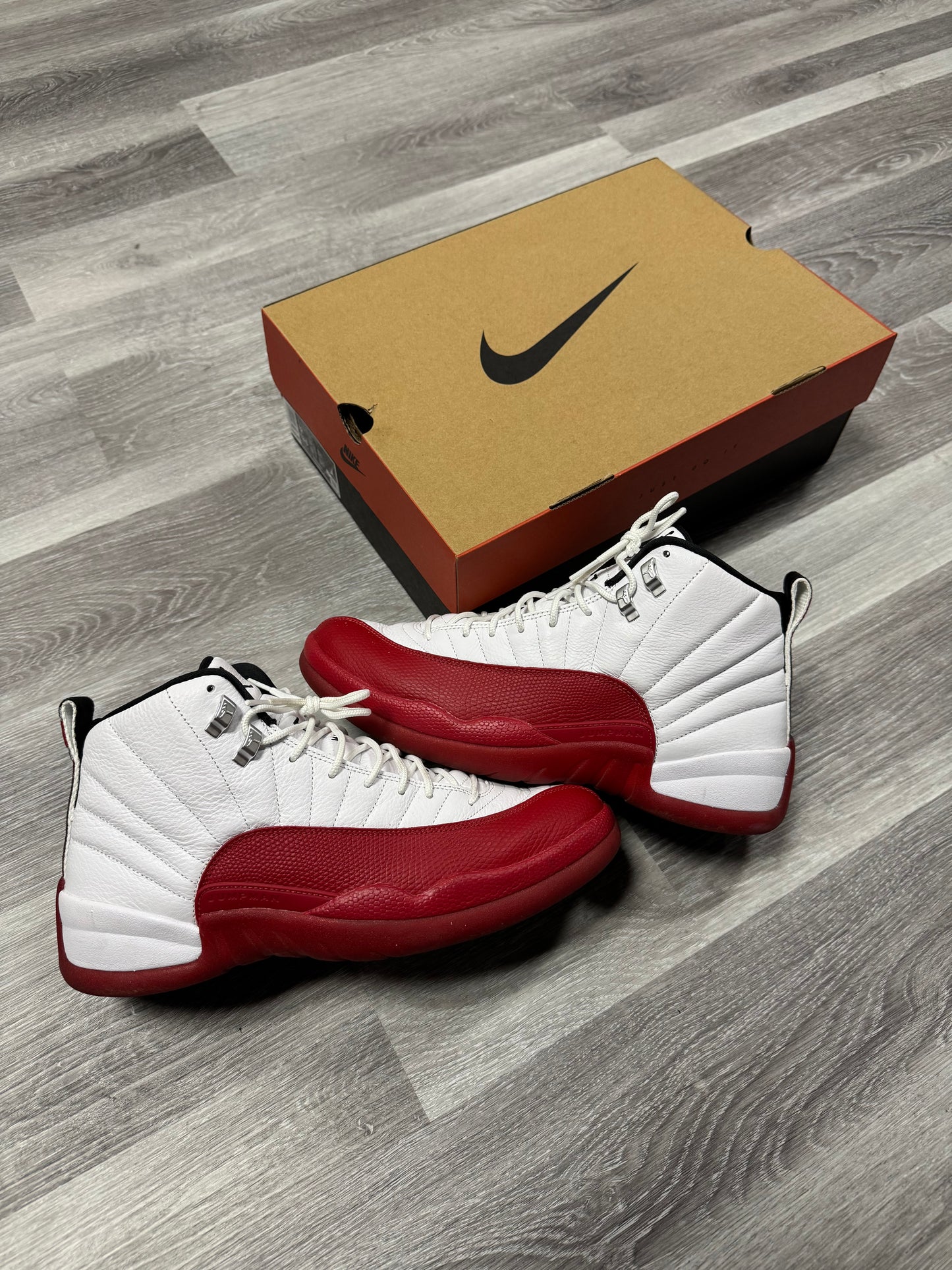 Jordan 12 Cherry / Preowned
