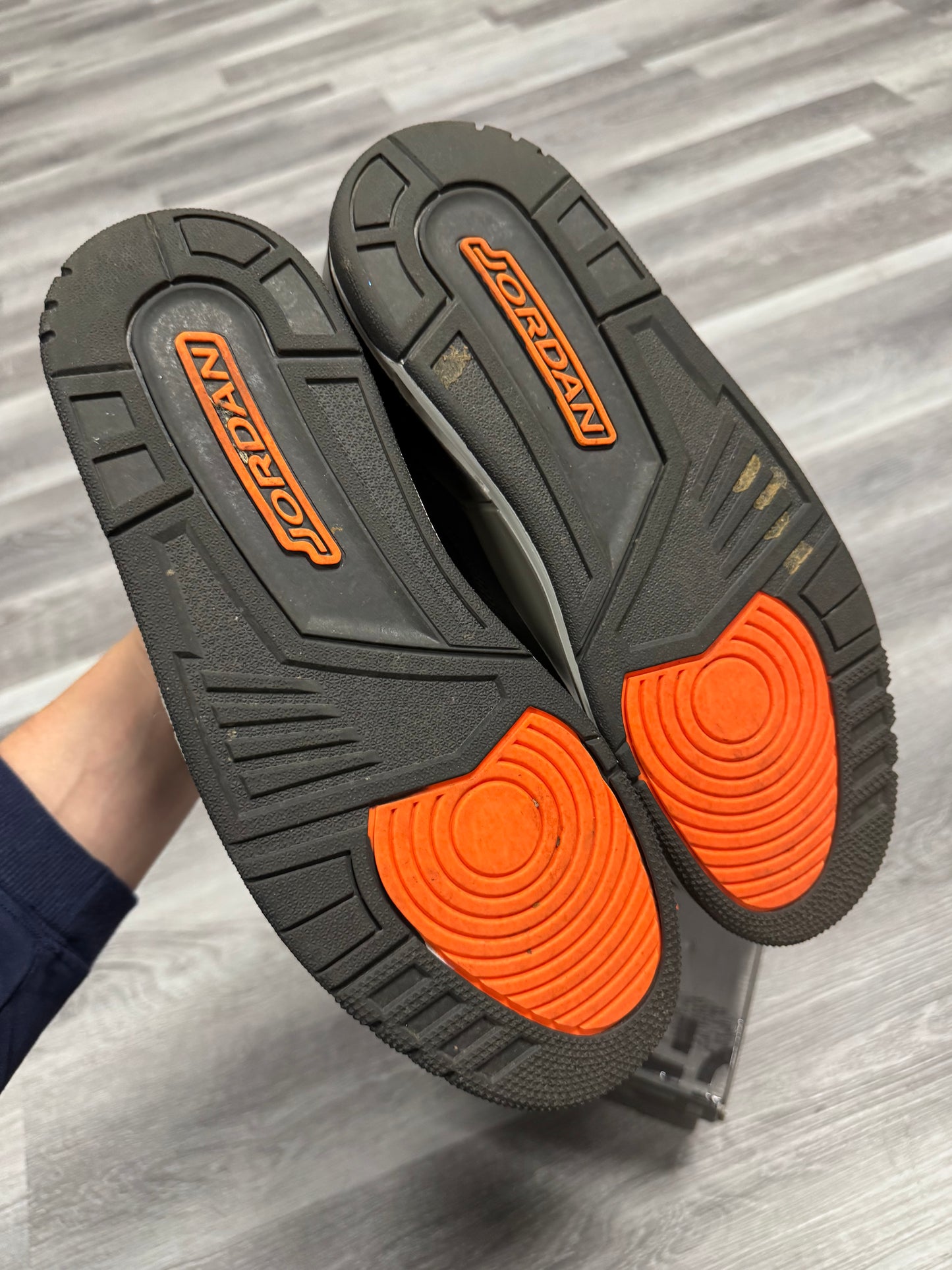 Jordan 3 Fear / Preowned