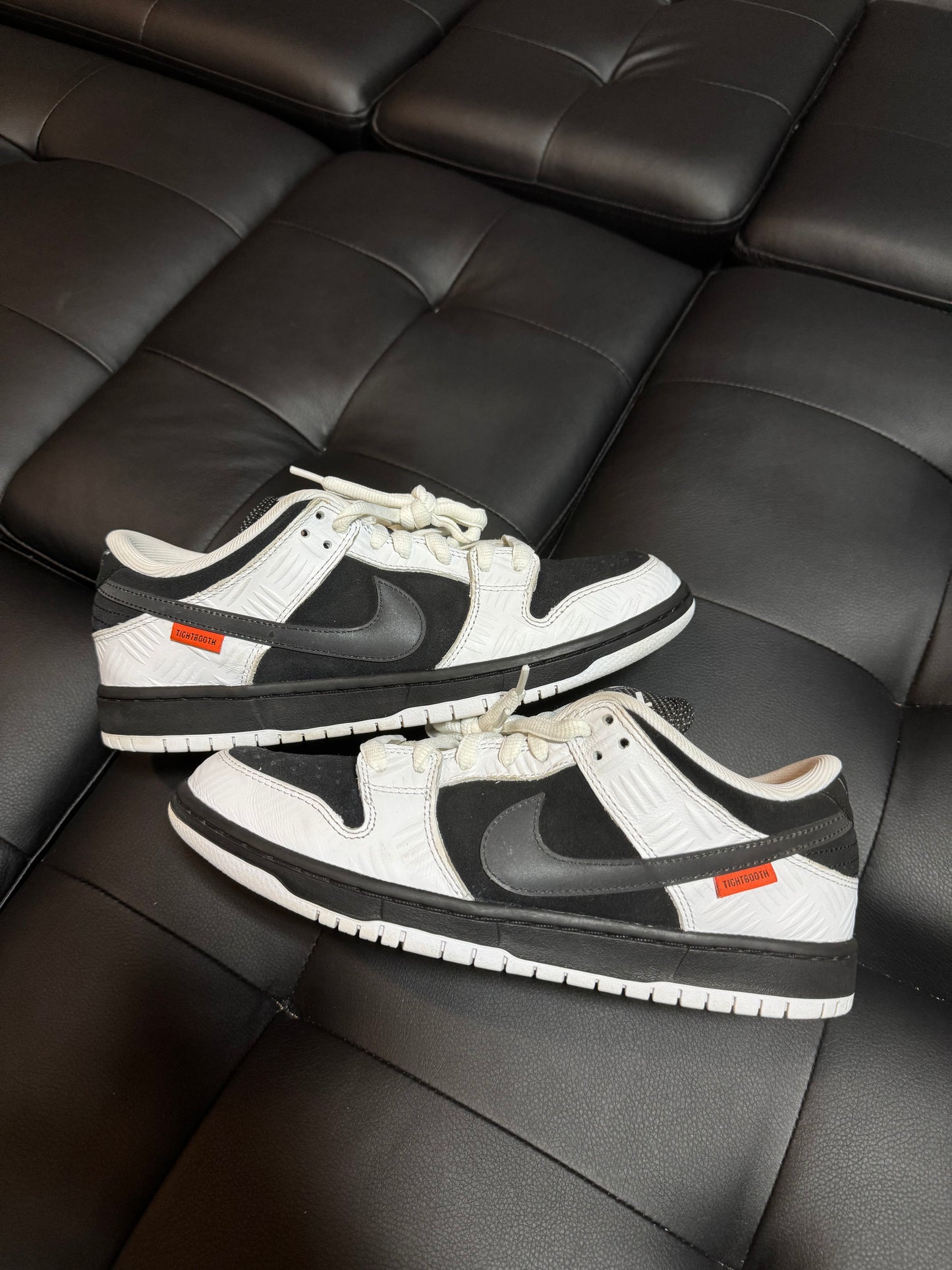 Dunk Low SB Tightbooth / Preowned