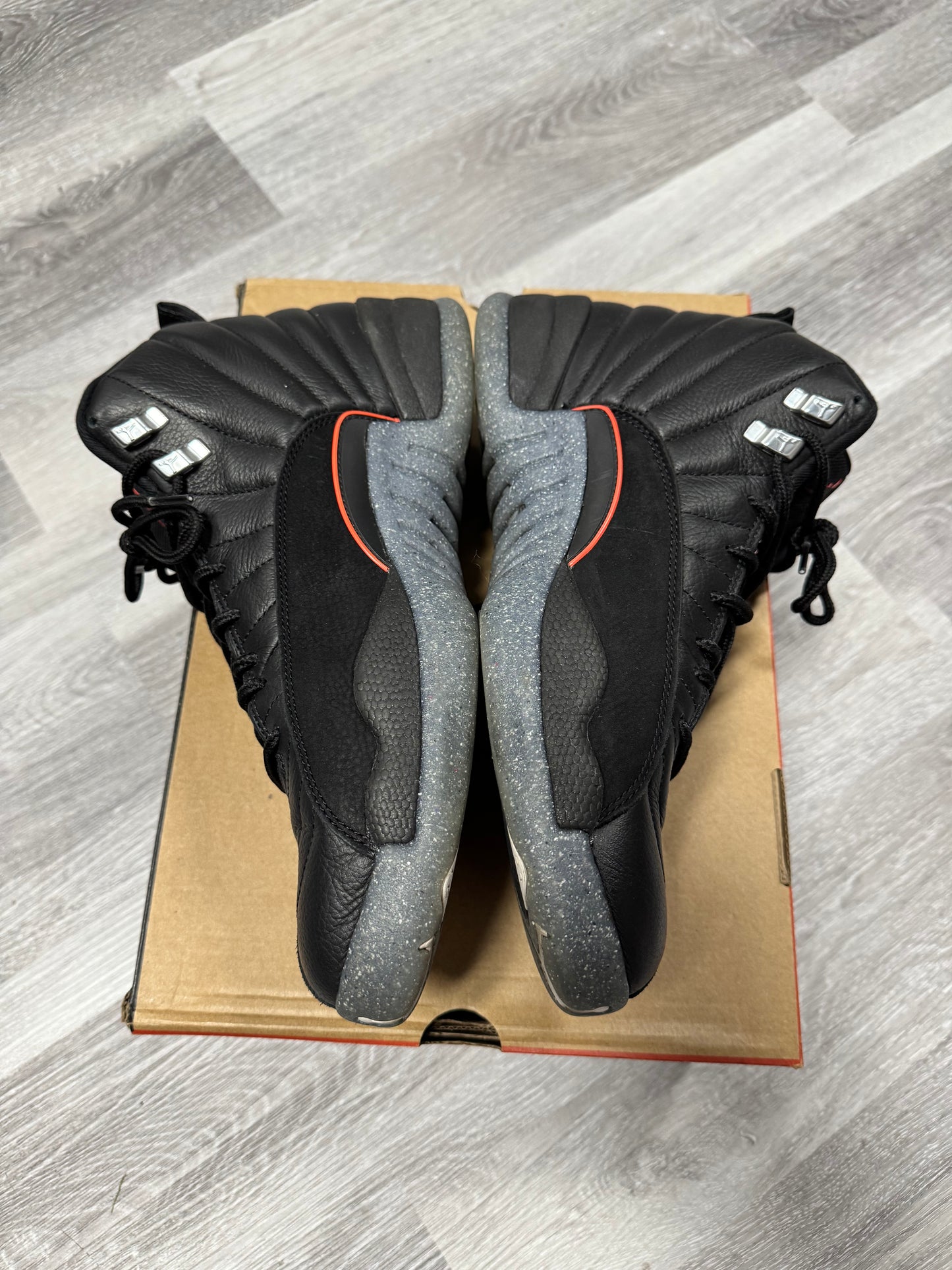 Jordan 12 Grind / Preowned
