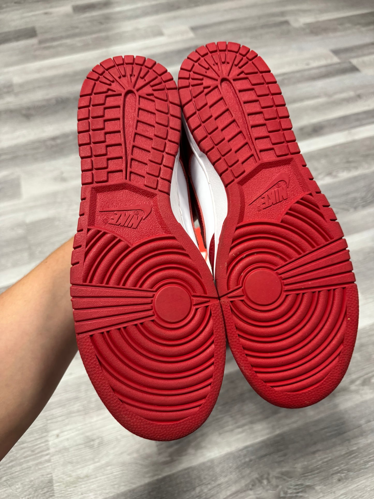 Dunk Low Gym Red USC / Preowned