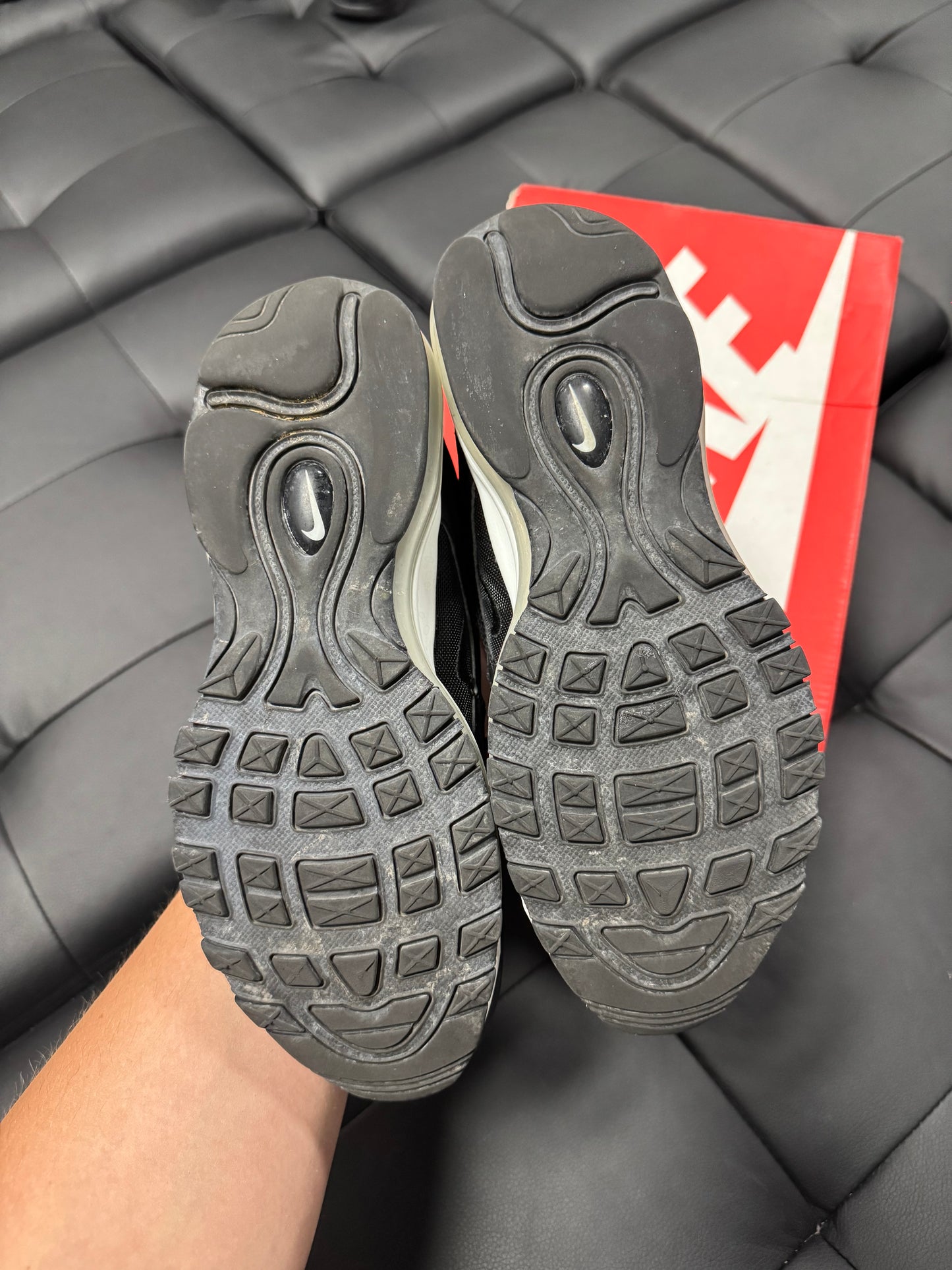 Air Max 97 Black White / Preowned