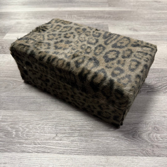 Bravest Studios Leopard Claw / Brand New