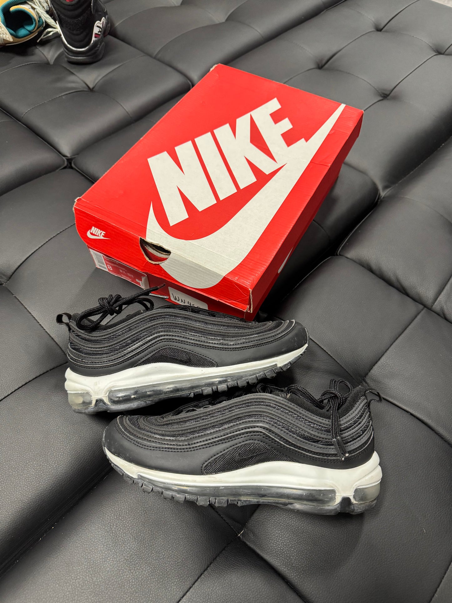 Air Max 97 Black White / Preowned