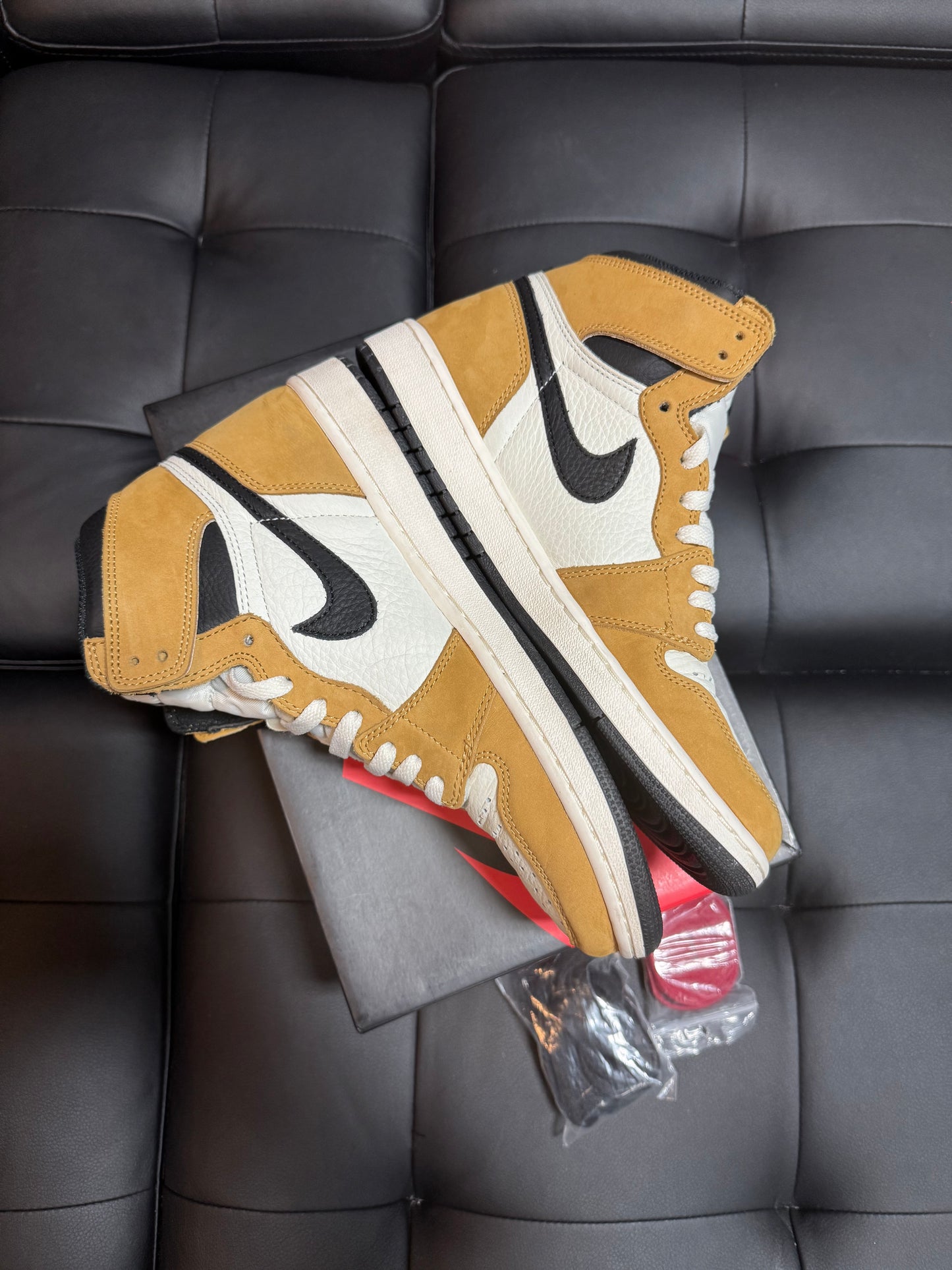 Jordan 1 Rookie of the Year / Preowned