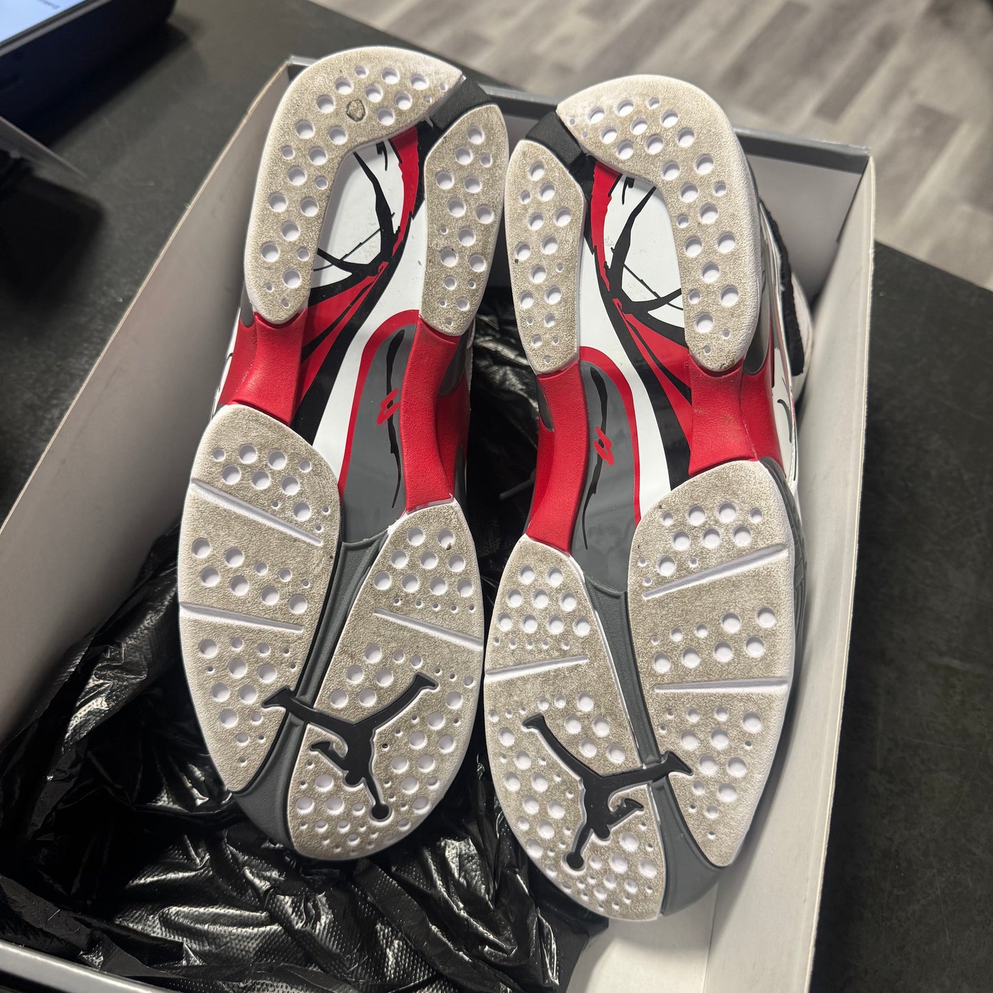 Jordan 8 Bugs Bunny / Preowned