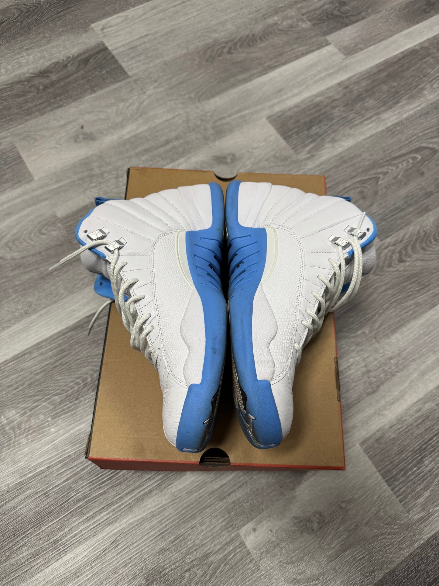 Jordan 12 Melo / Preowned