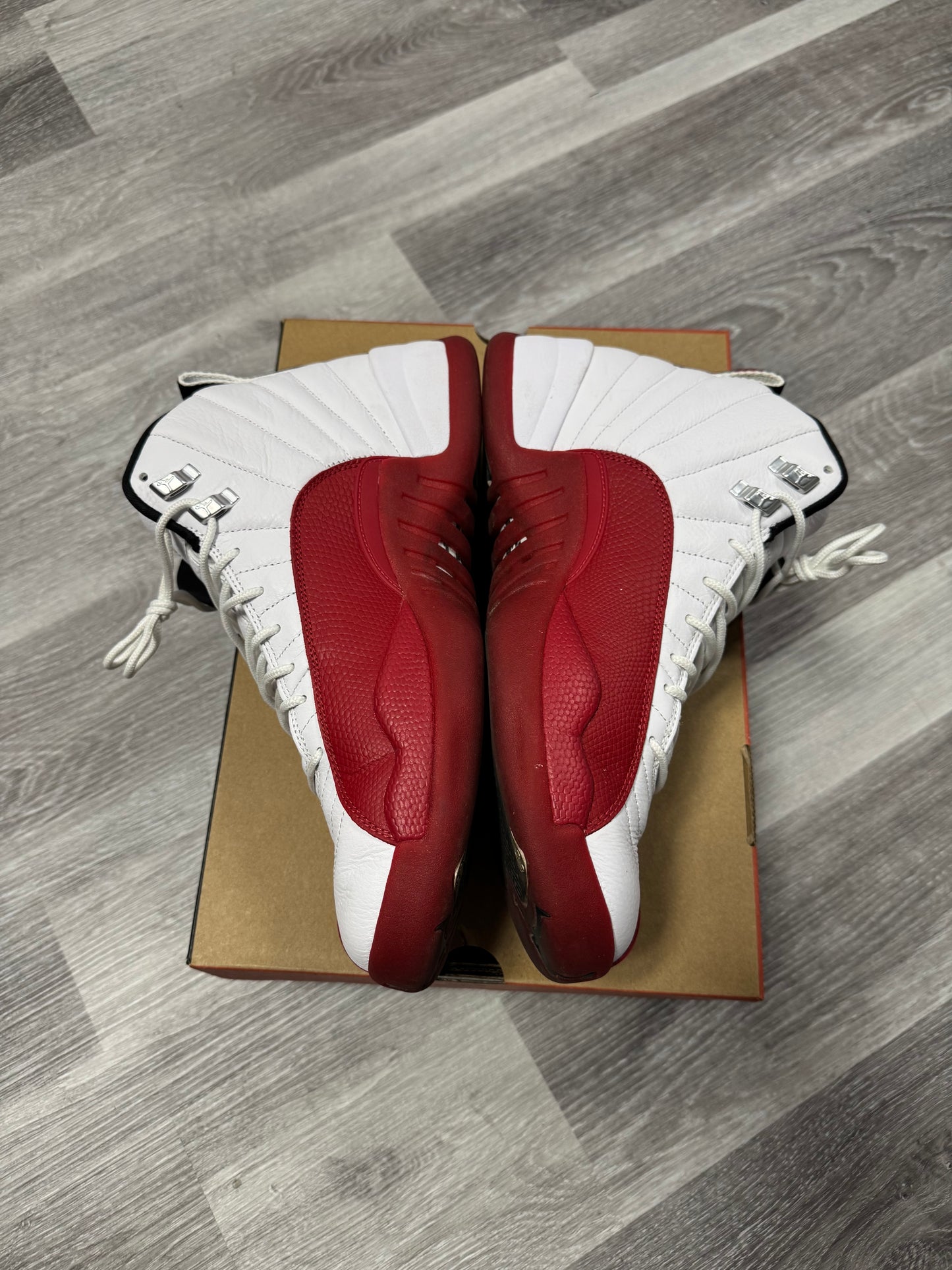 Jordan 12 Cherry / Preowned