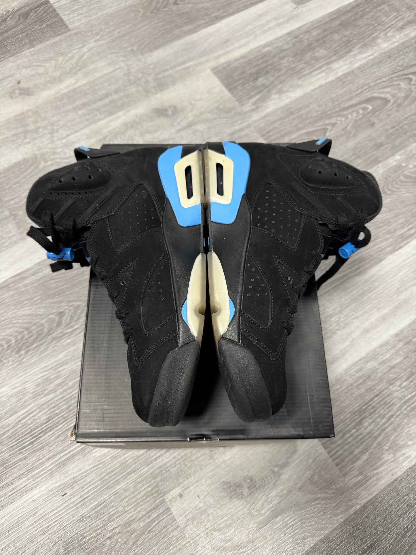 Jordan 6 Black UNC / Preowned