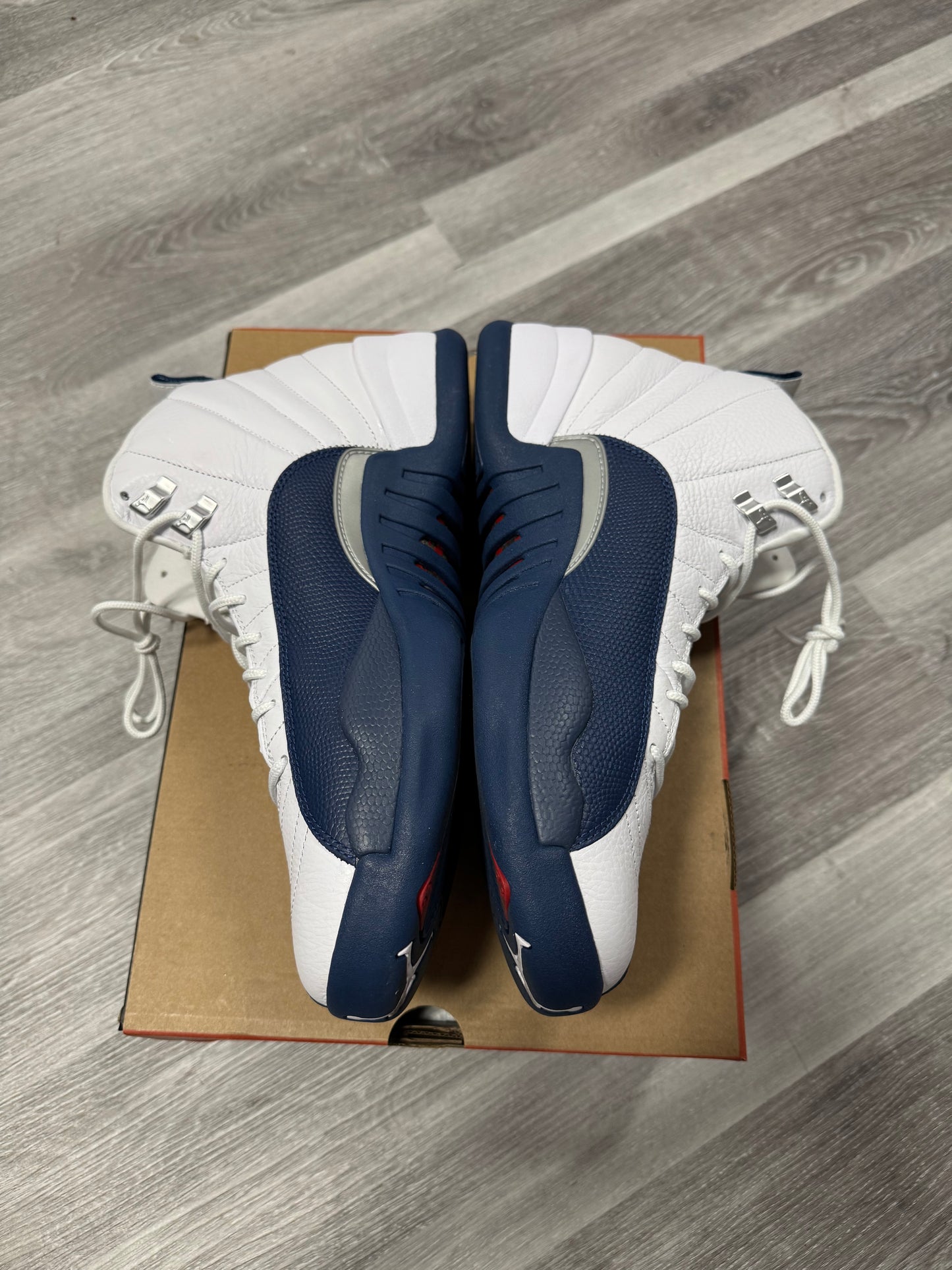 Jordan 12 French Blue / Preowned