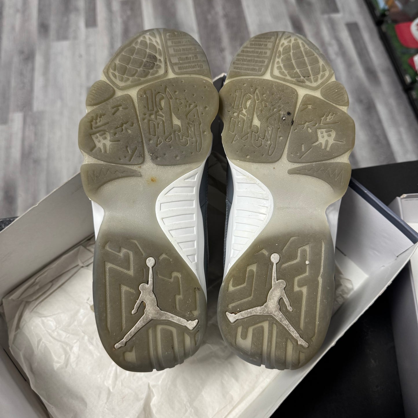 Jordan 9 Cool Grey / Preowned