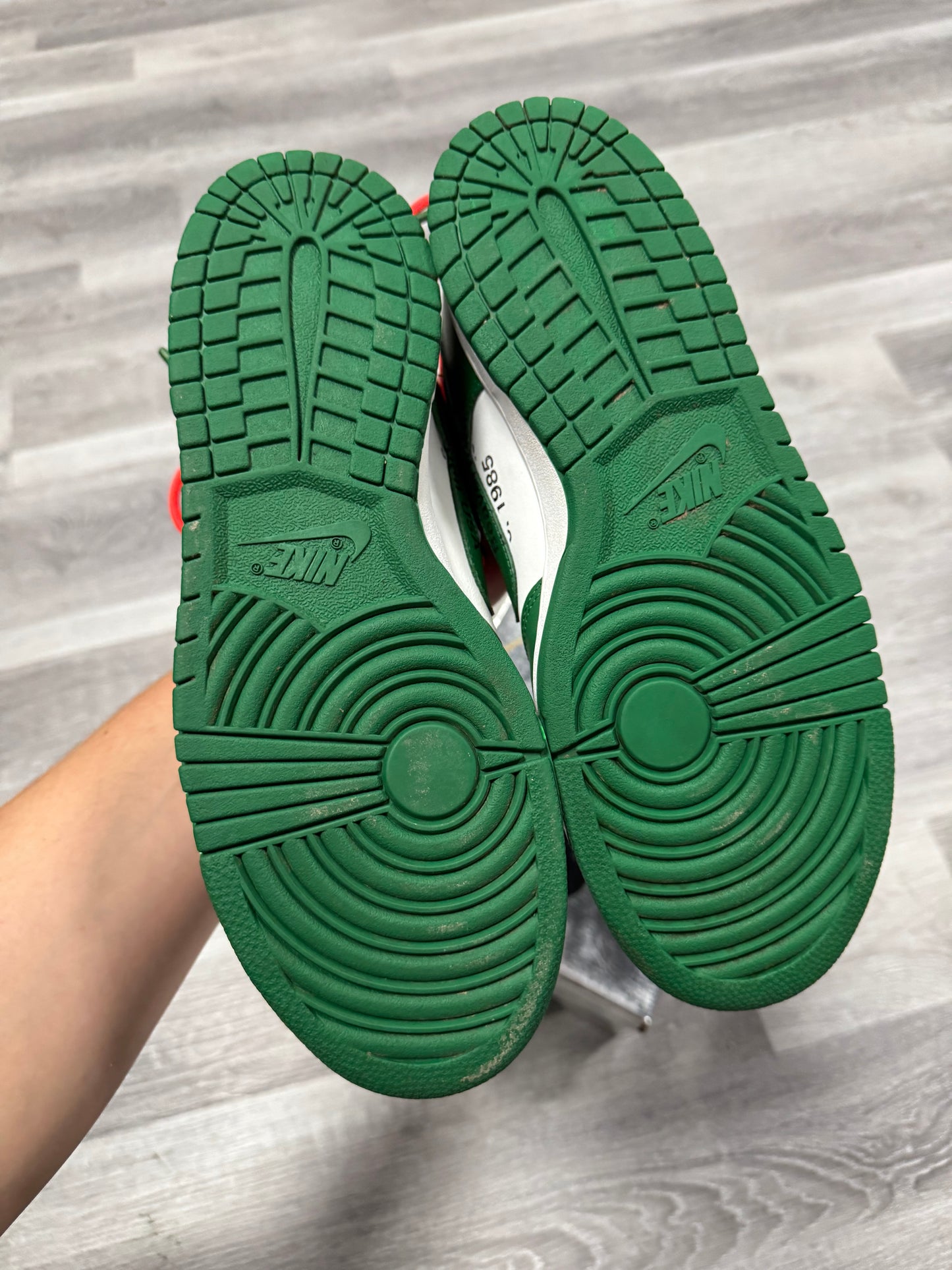 Dunk Low Off-White Pine Green / Preowned