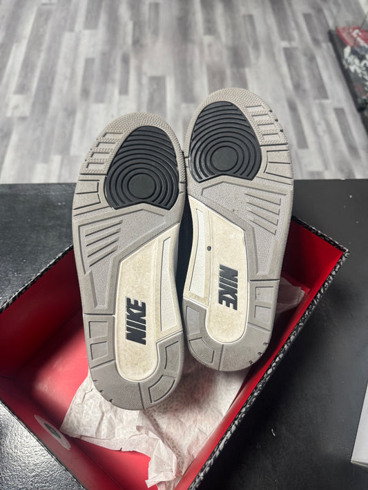 Jordan 3 Tinker Black Cement Gold / Preowned