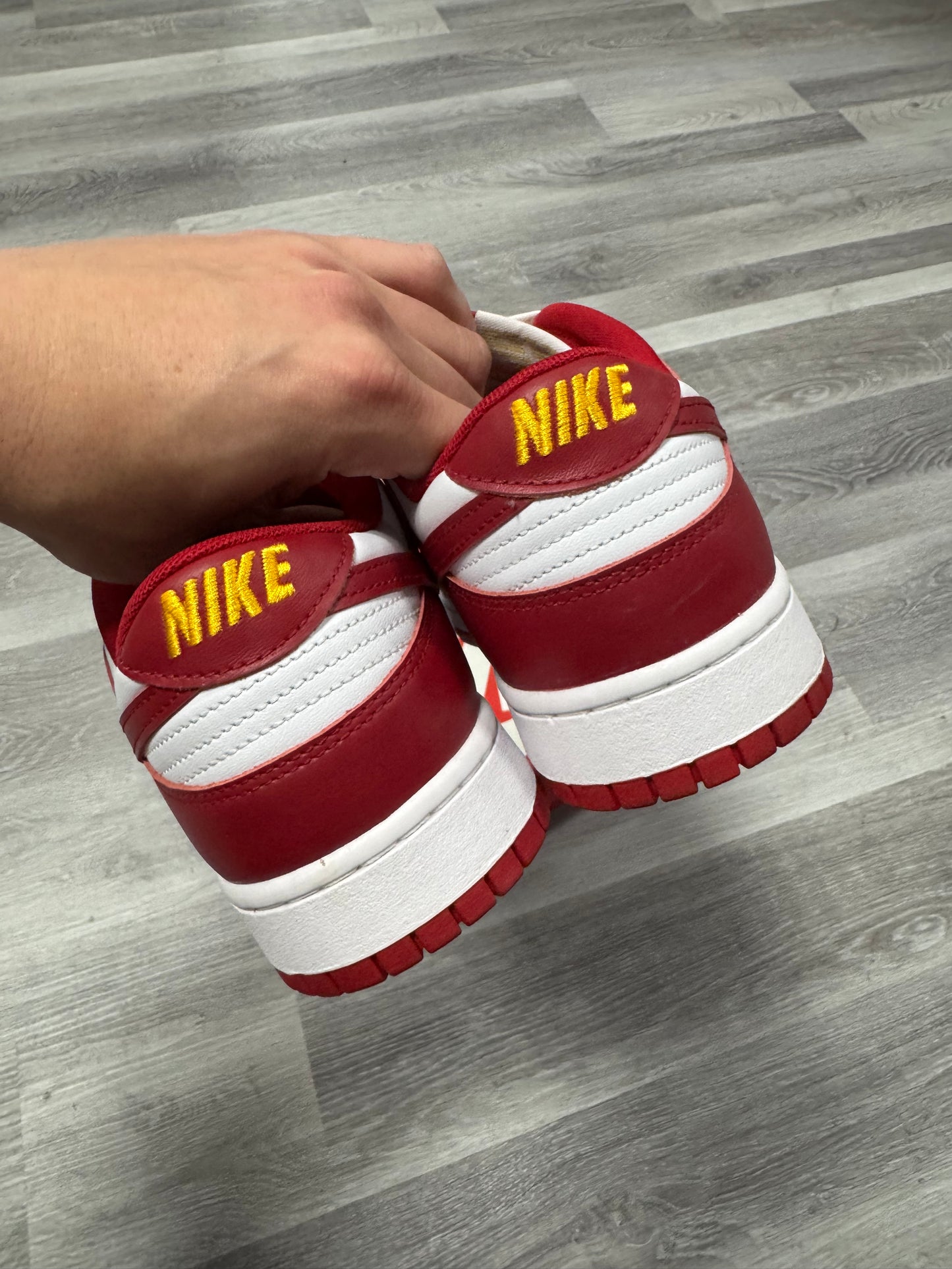 Dunk Low Gym Red USC / Preowned