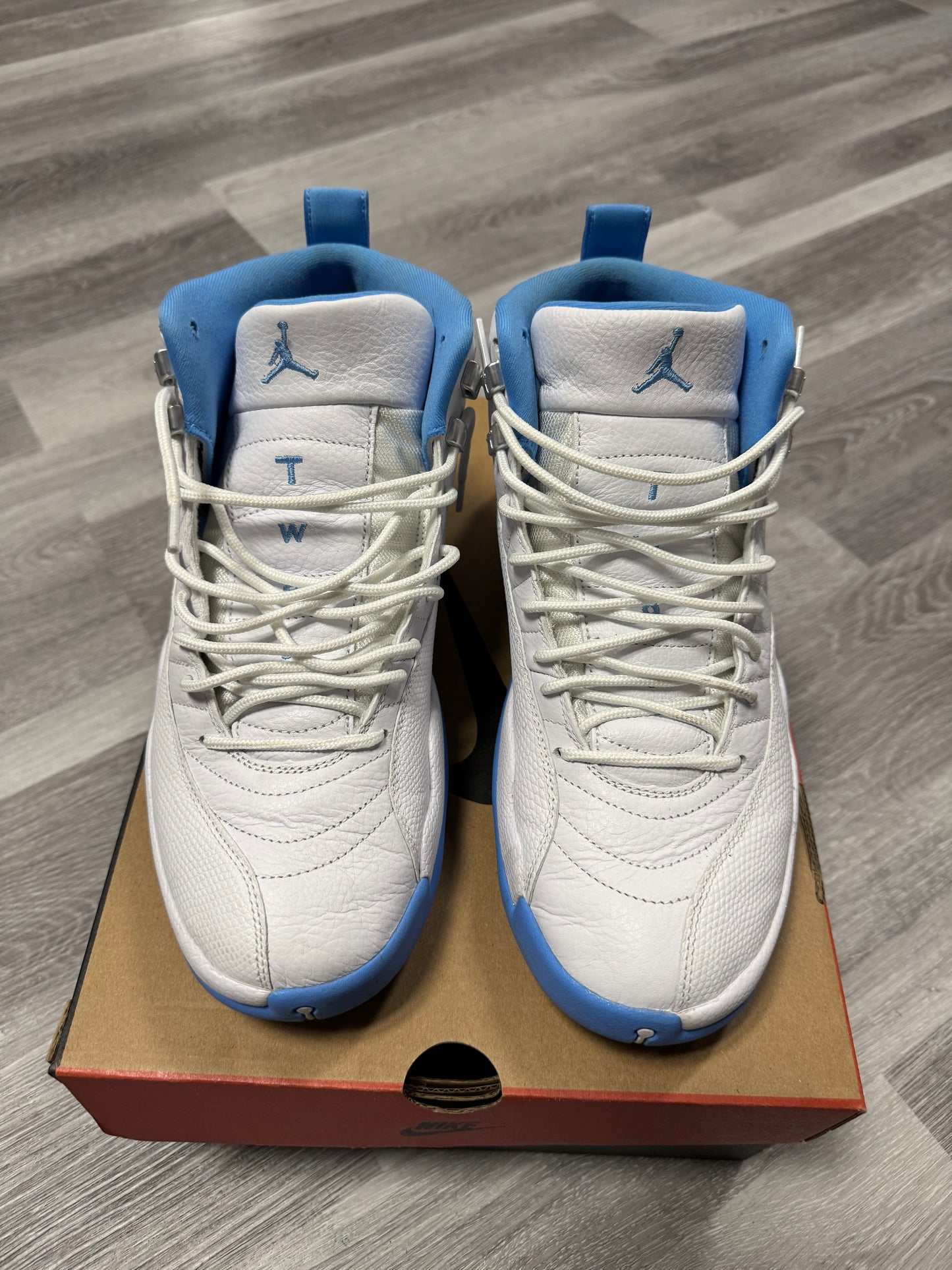 Jordan 12 Melo / Preowned