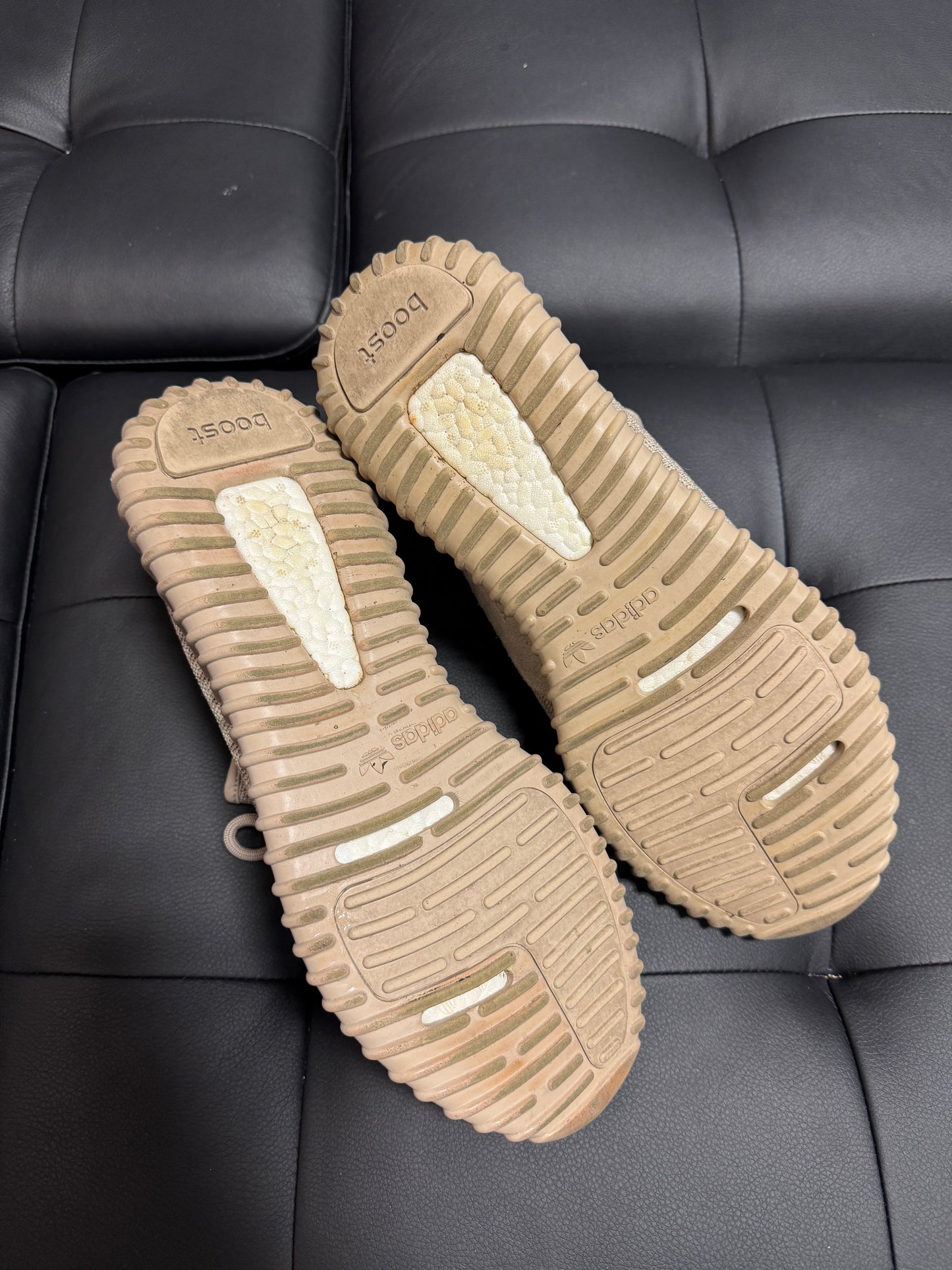 Yeezy 350 Oxford Tan / Preowned