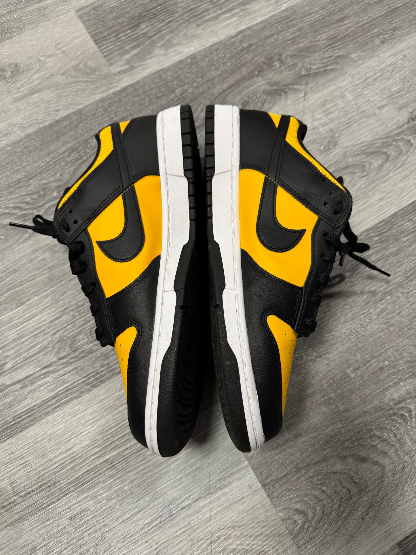 Dunk Low Reverse Goldenrod / Preowned