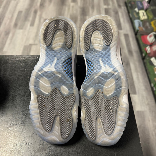 Jordan 11 Low Cement / Preowned