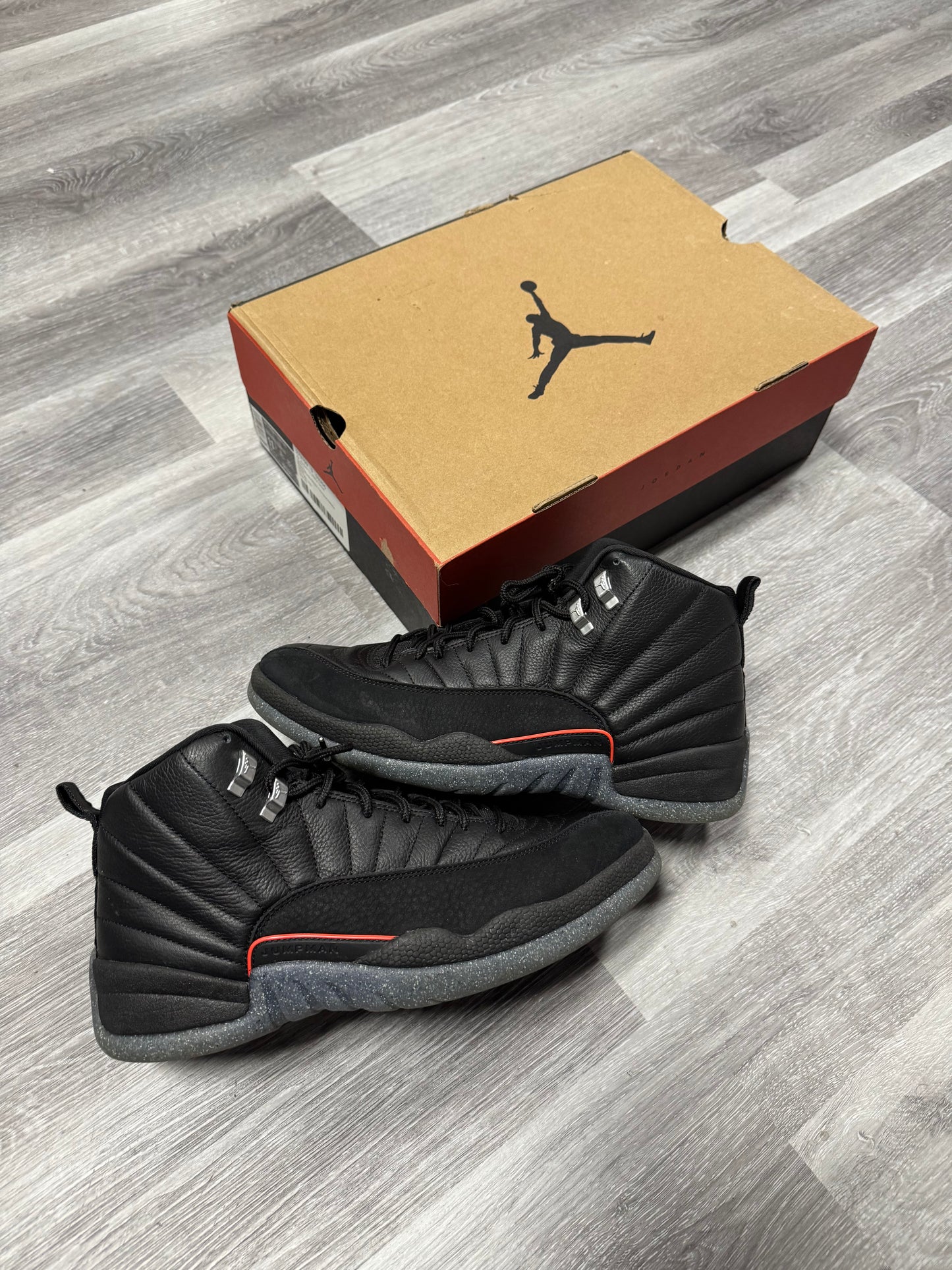Jordan 12 Grind / Preowned