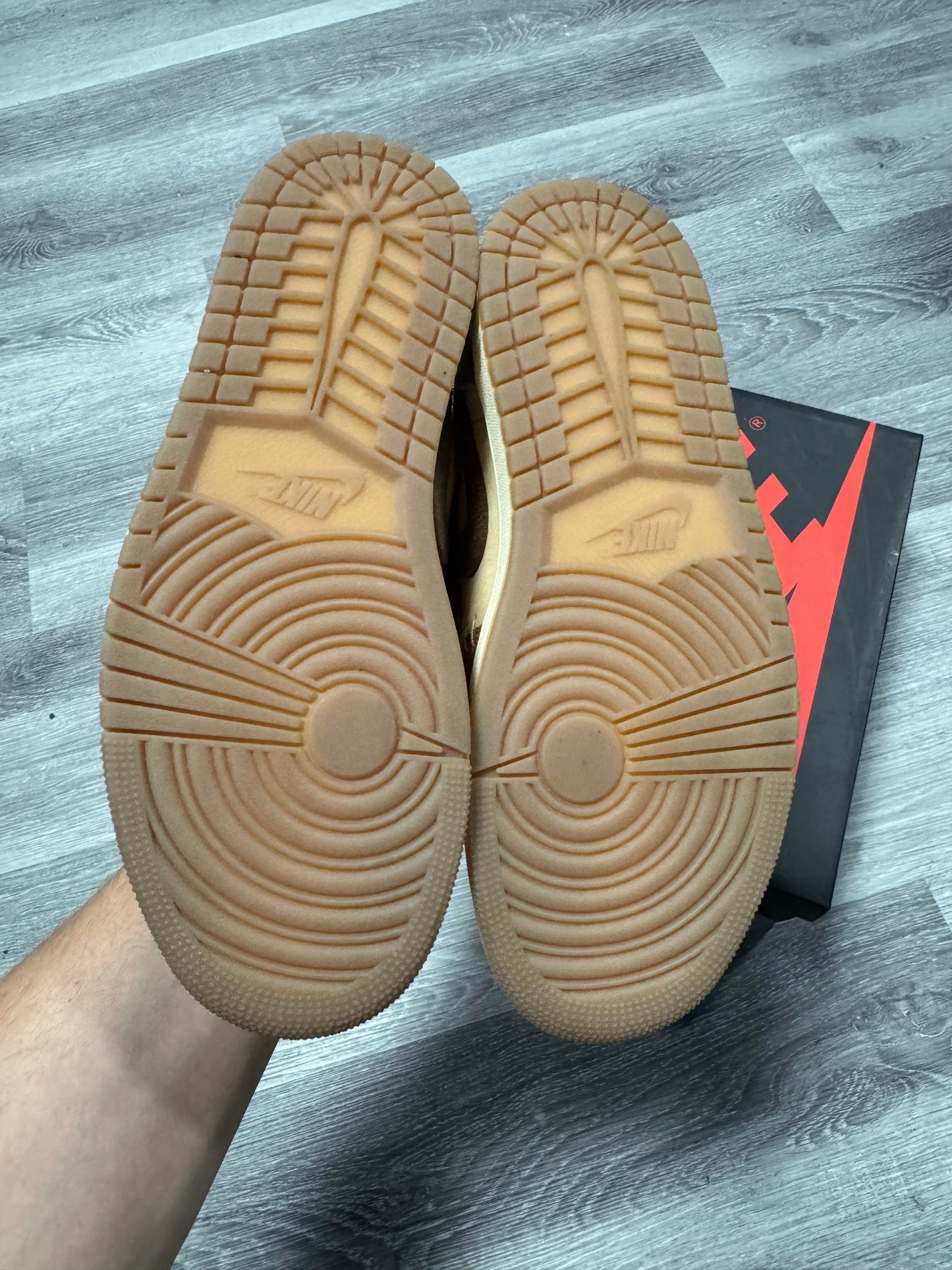 Jordan 1 Low OG Zion Voodoo / Preowned