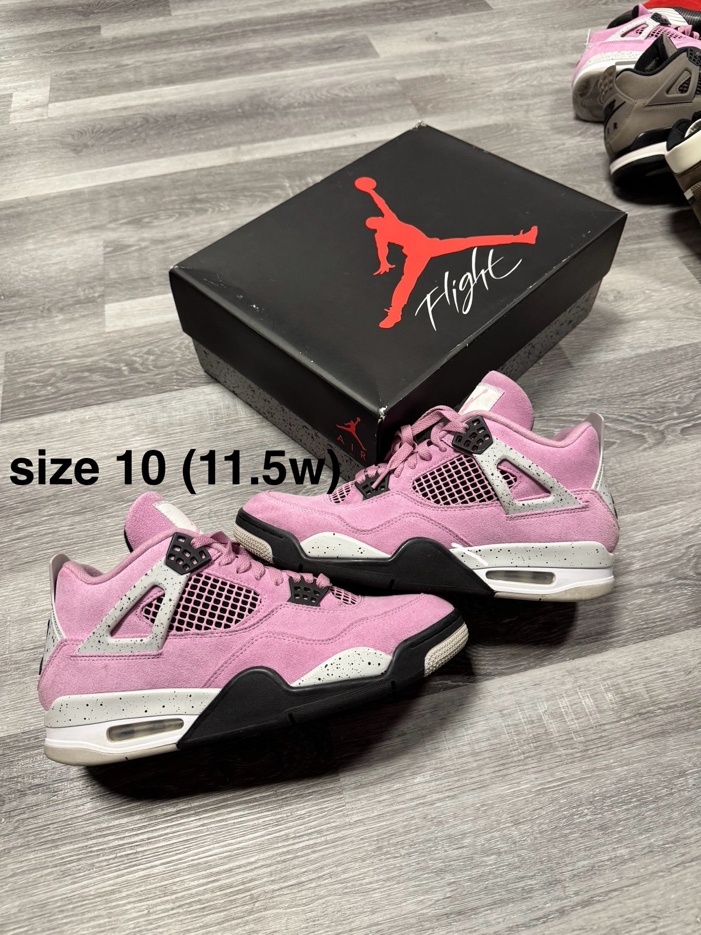 Jordan 4 Orchid / Preowned