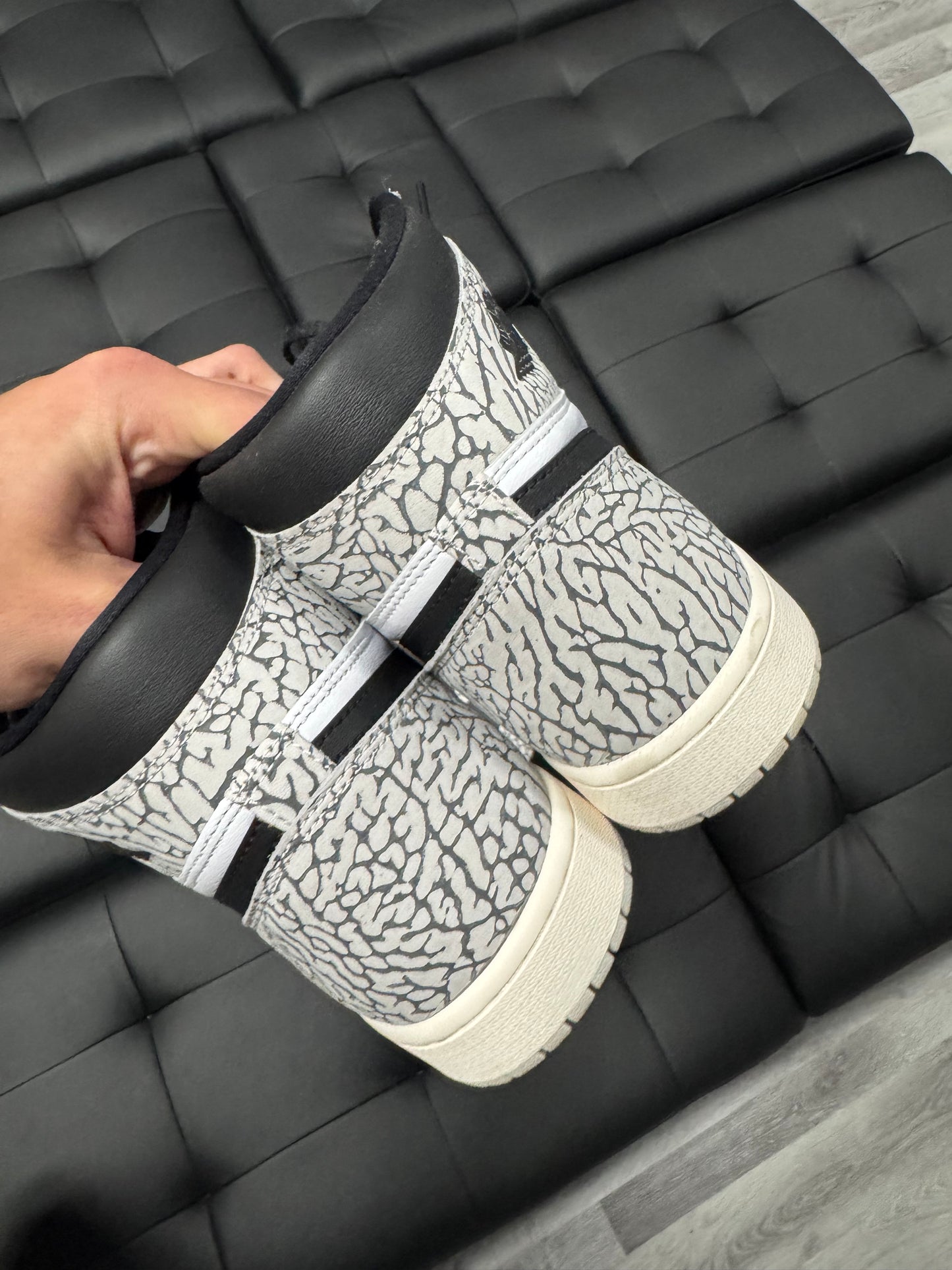 Jordan 1 White Cement / Preowned