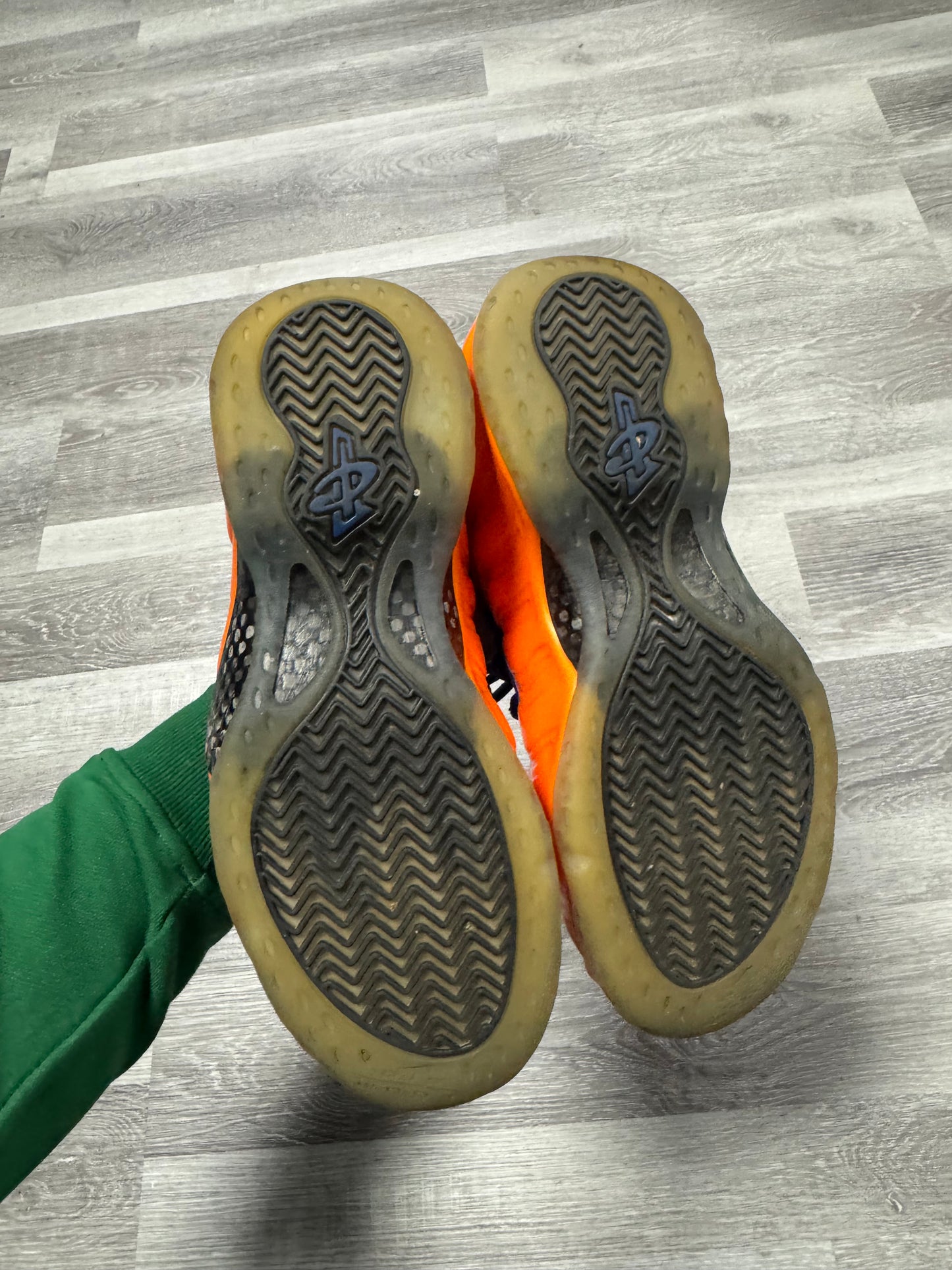 Nike Air Foamposite One Knicks / Preowned