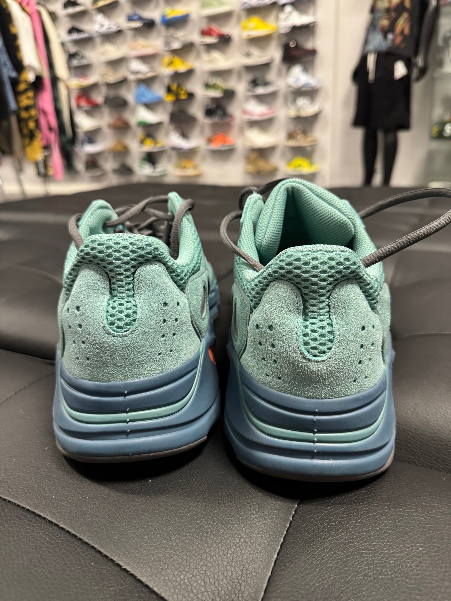 Yeezy 700 Faded Azure / Preowned