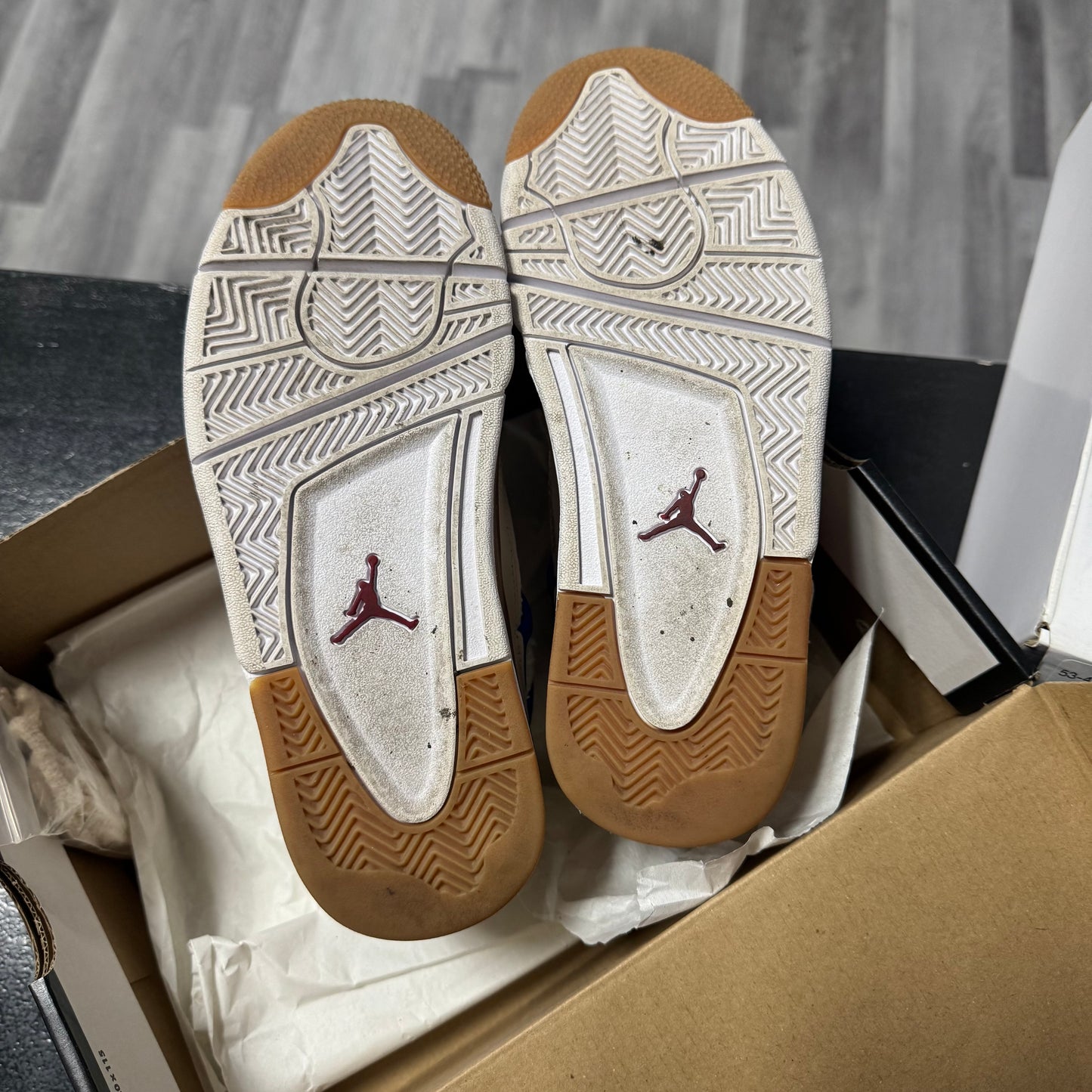 Jordan 4 Wild Things / Preowned