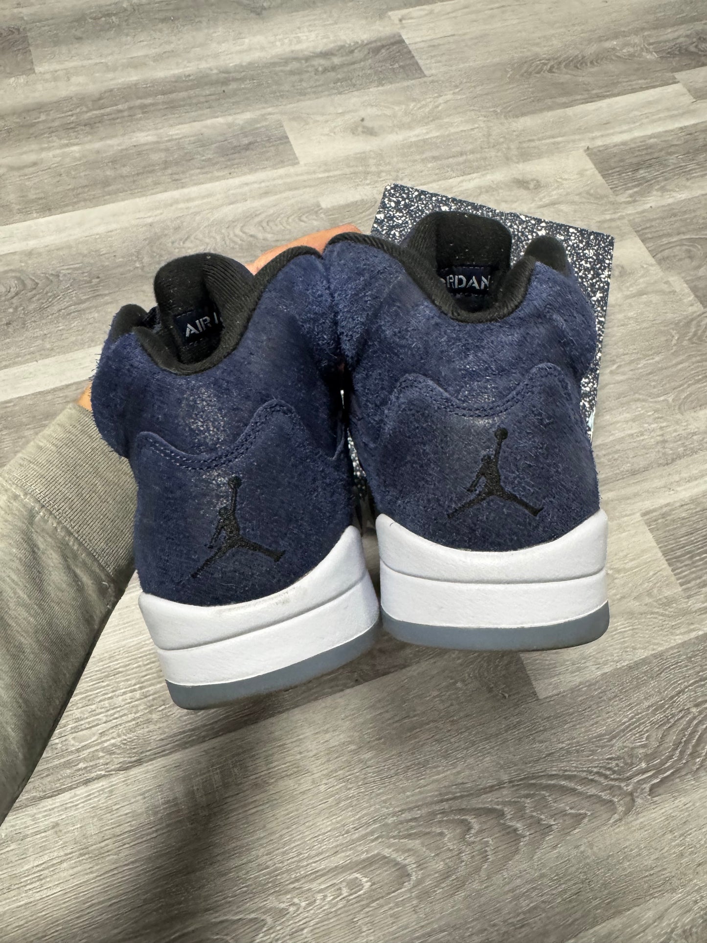 Jordan 5 Midnight Navy / Preowned