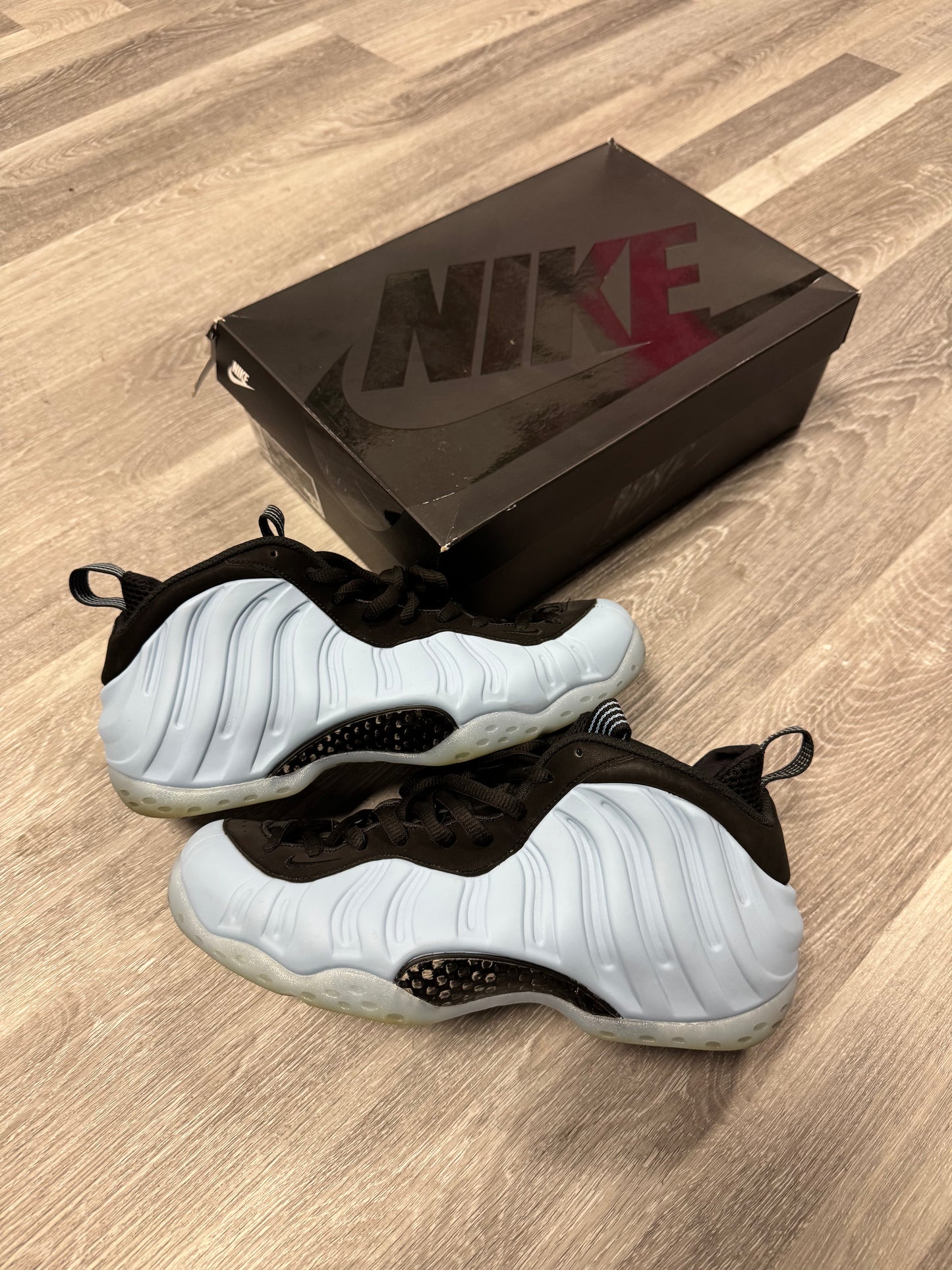 Nike Air Foamposite One Psychic Blue / Preowned
