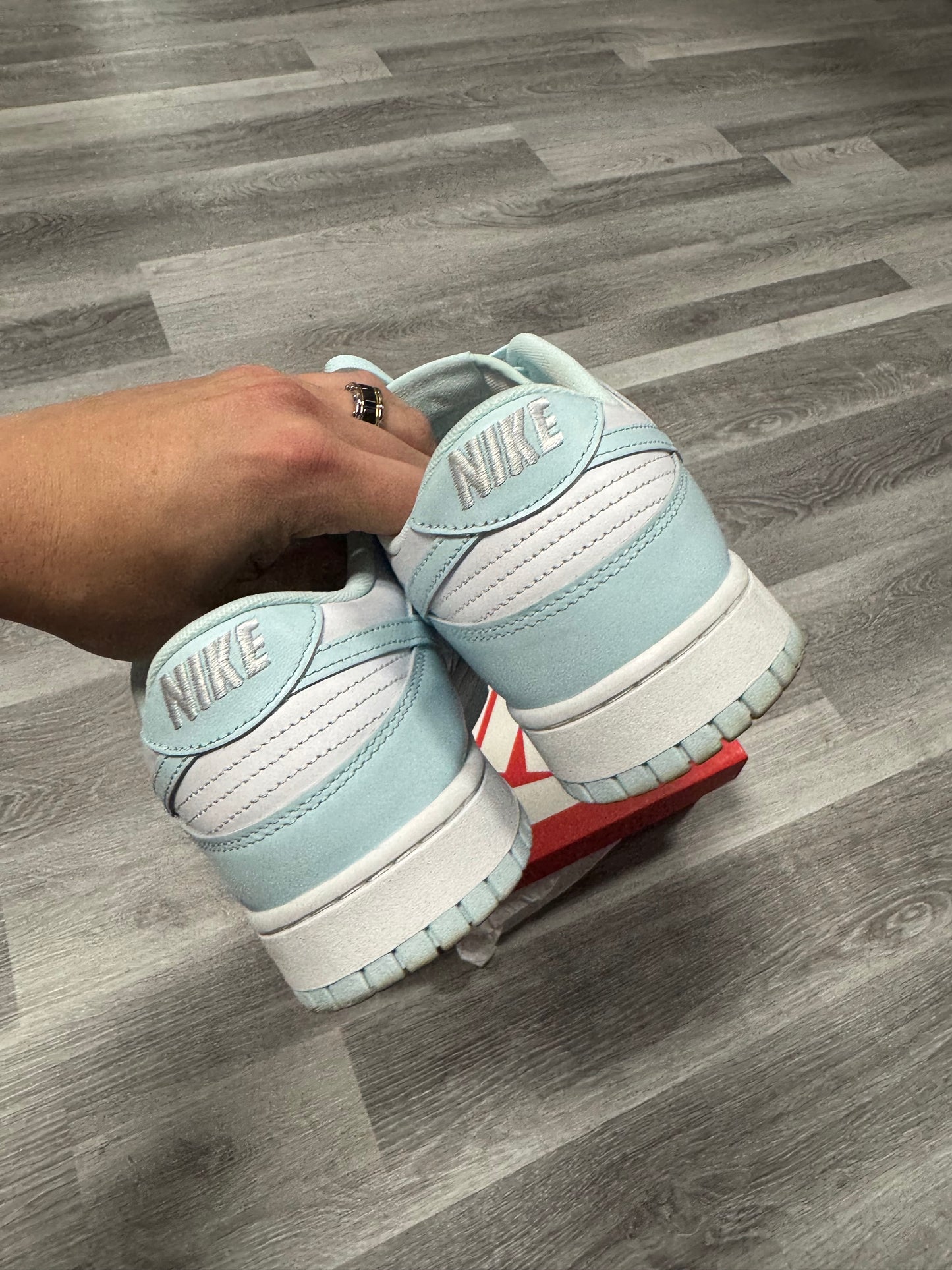 Dunk Low Glacier Blue / Preowned
