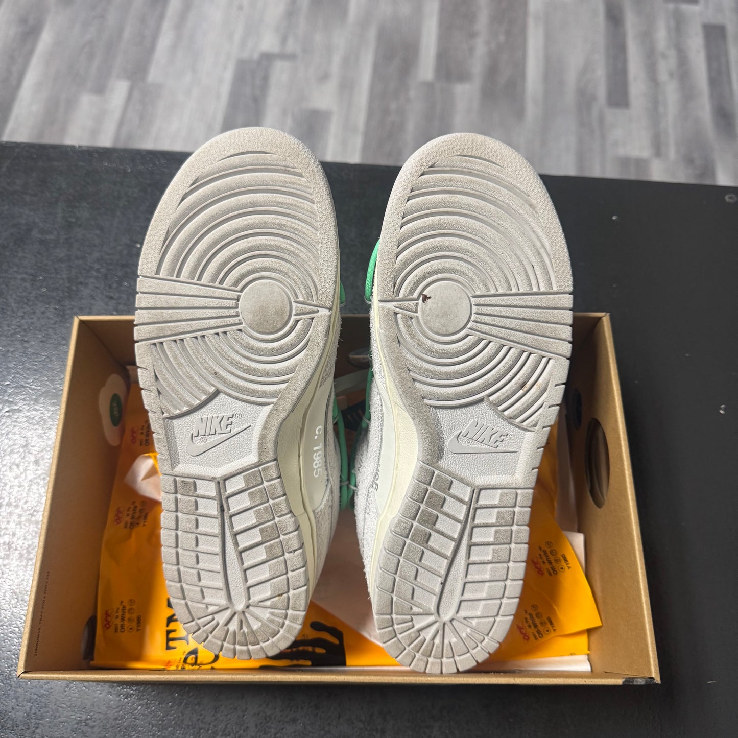 Dunk Off-White Lot 14 / Preowned