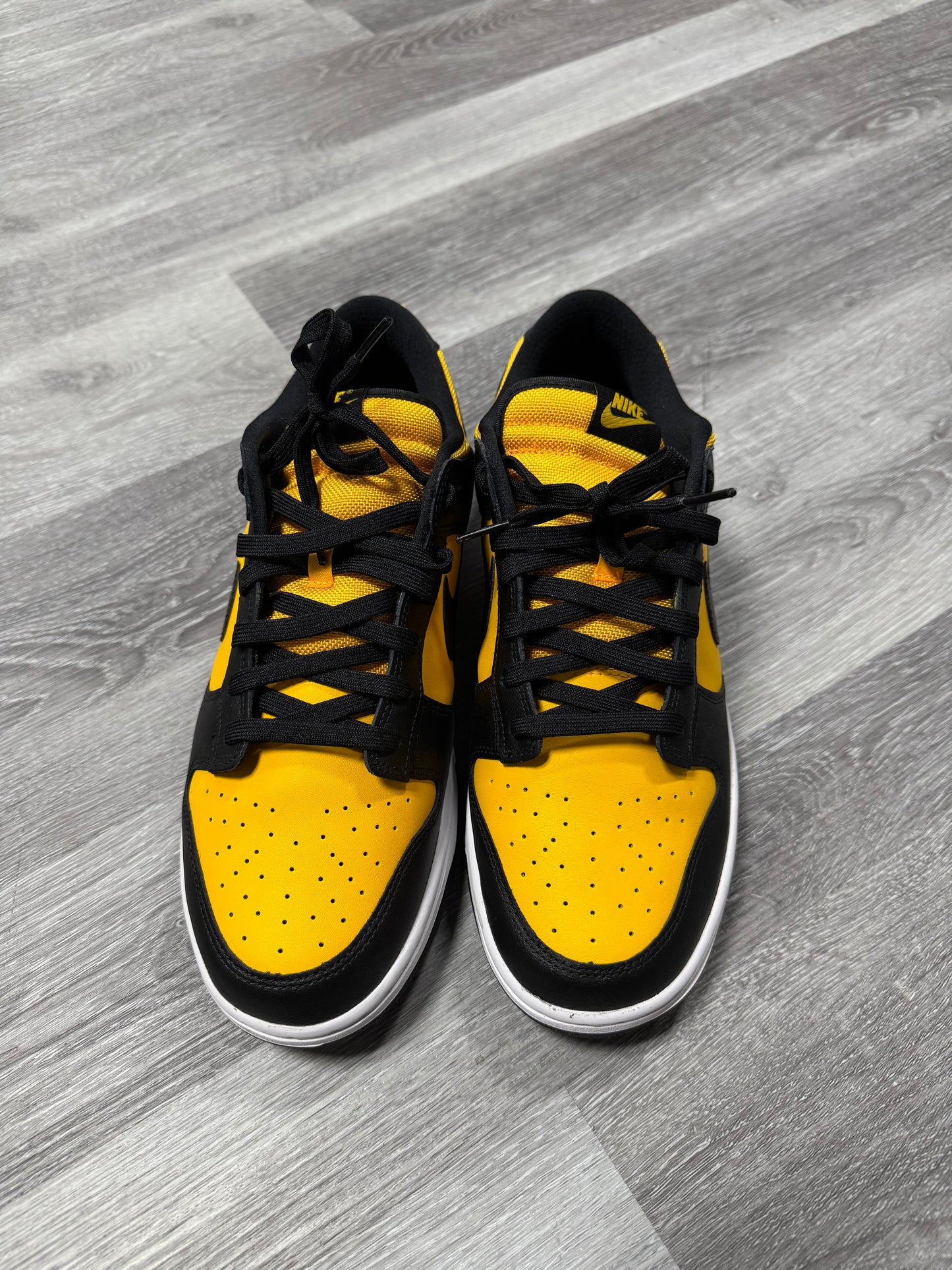 Dunk Low Reverse Goldenrod / Preowned