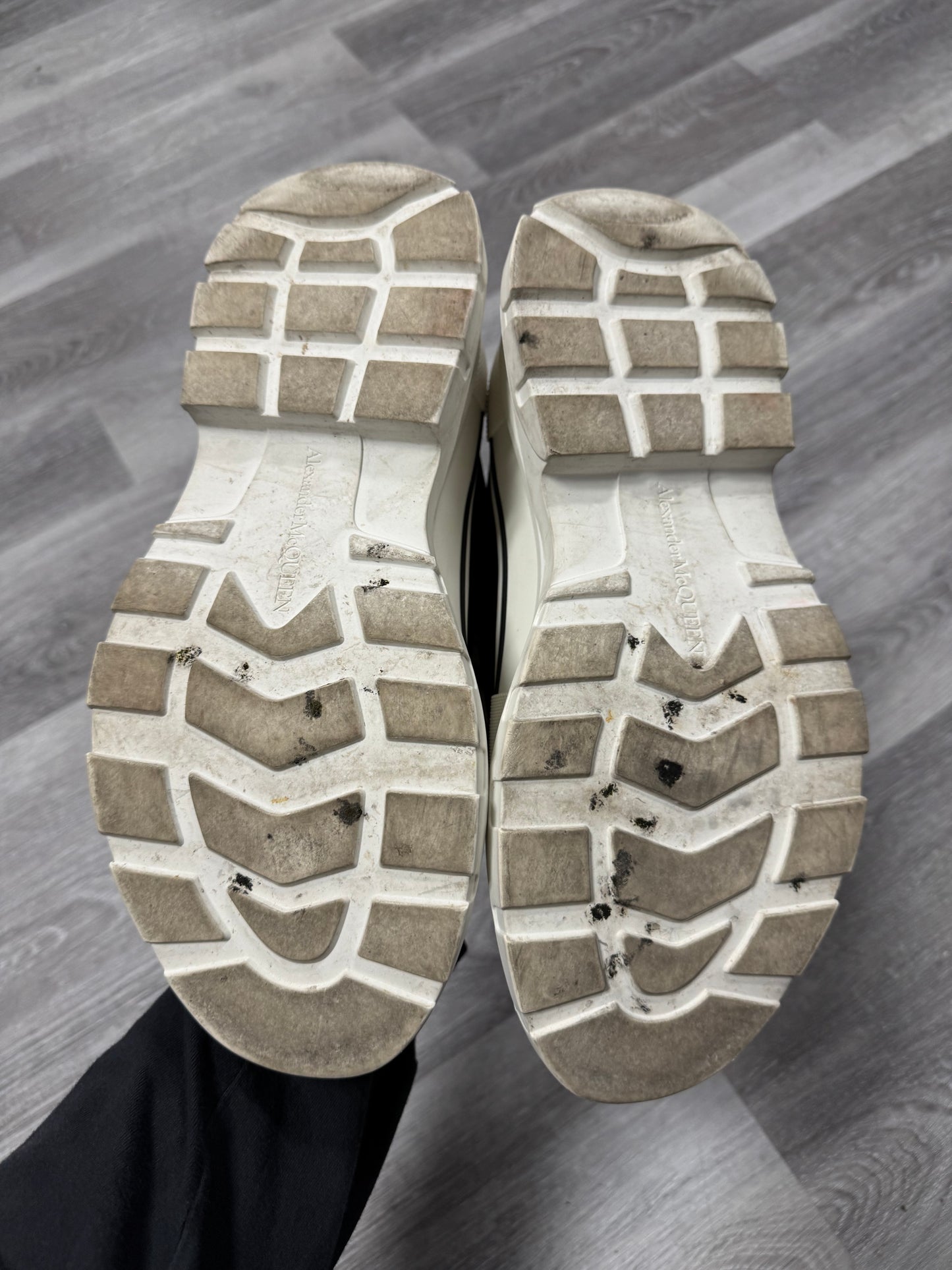 Alexander McQueen Tread Slick / Preowned