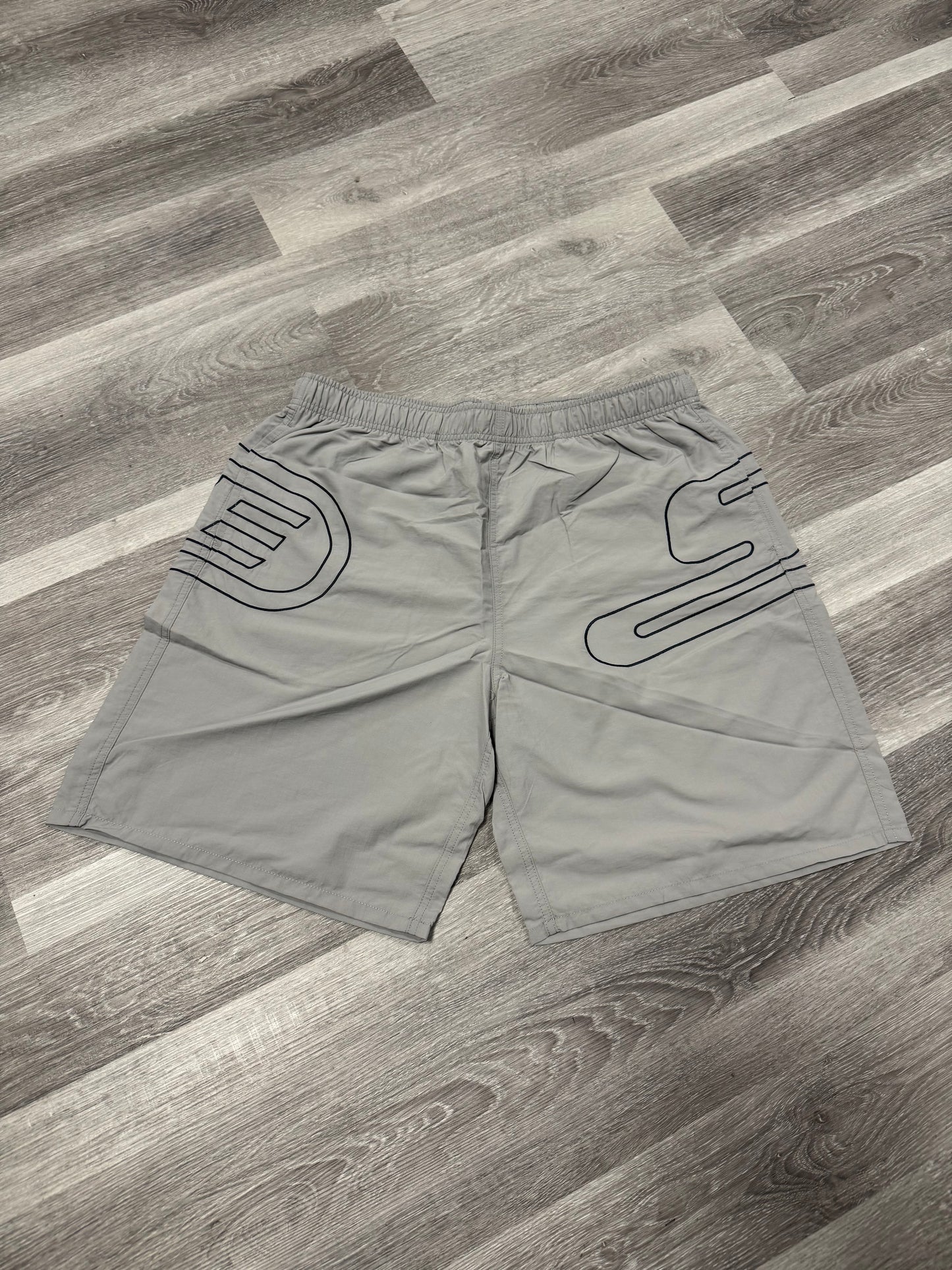 Supreme Big Logo Nylon Shorts (Grey)