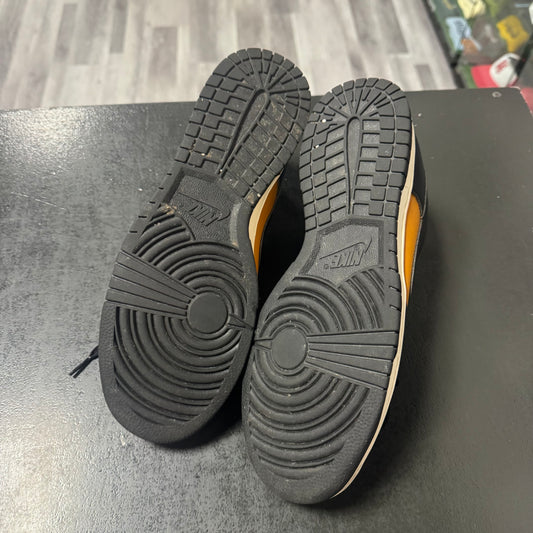 Dunk Low Black Desert Ochre / Preowned