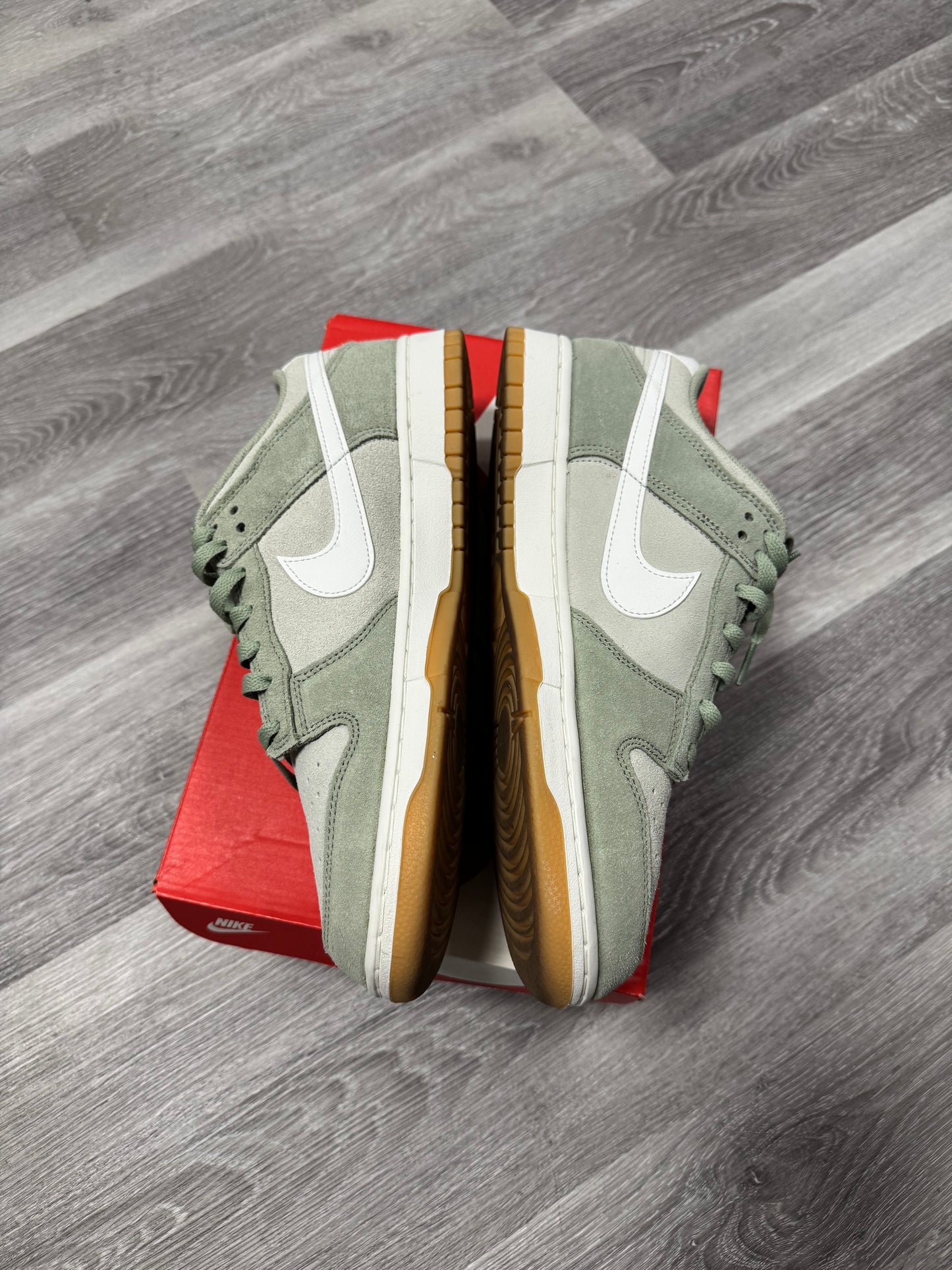 Dunk Low Jade Horizon / Preowned