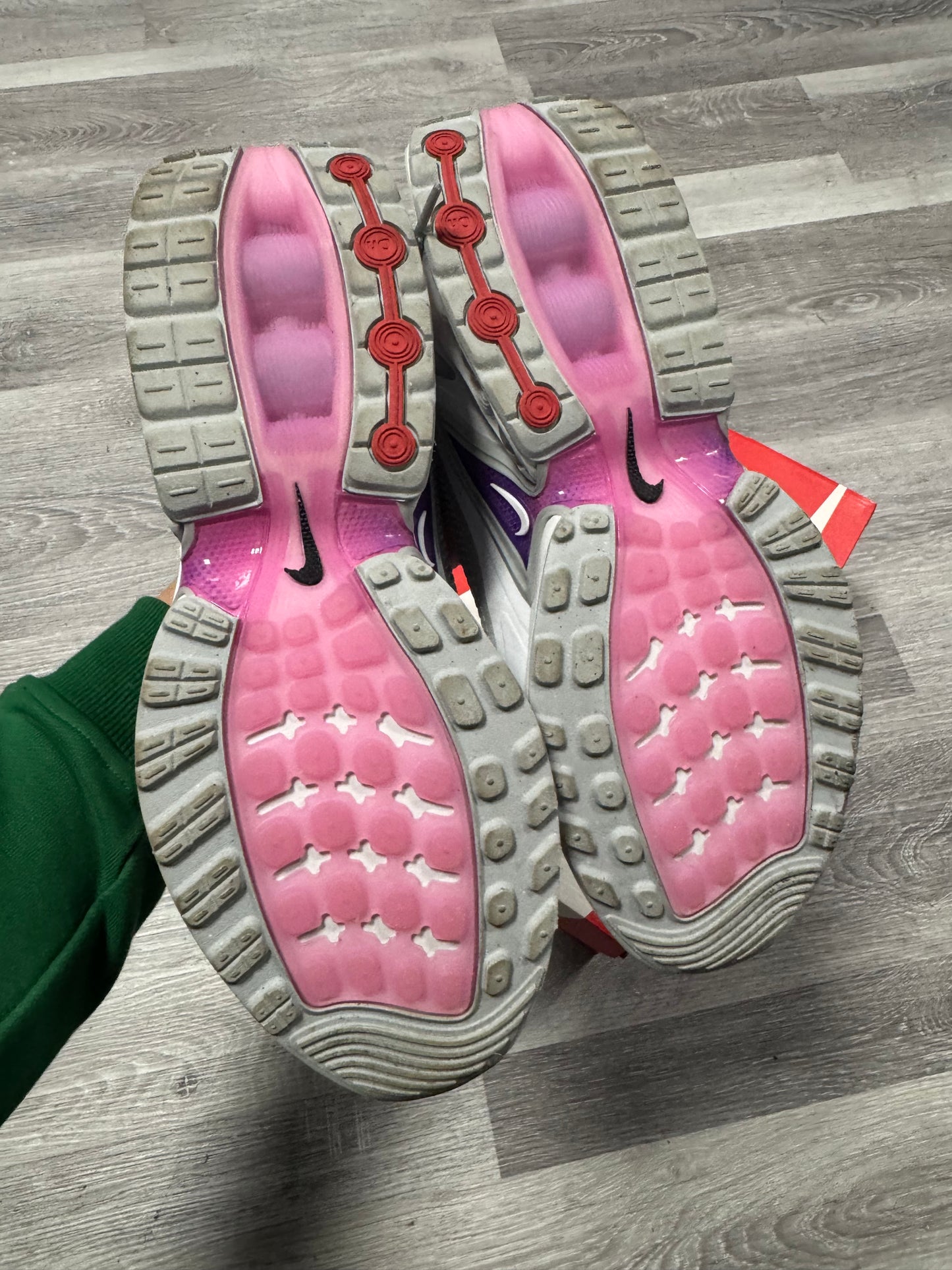 Air Max DN Smoke Grey / Preowned