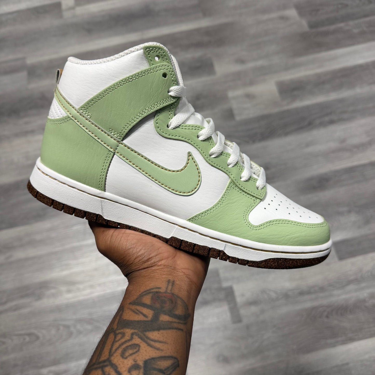 Nike Dunk High Honeydew / Brand New