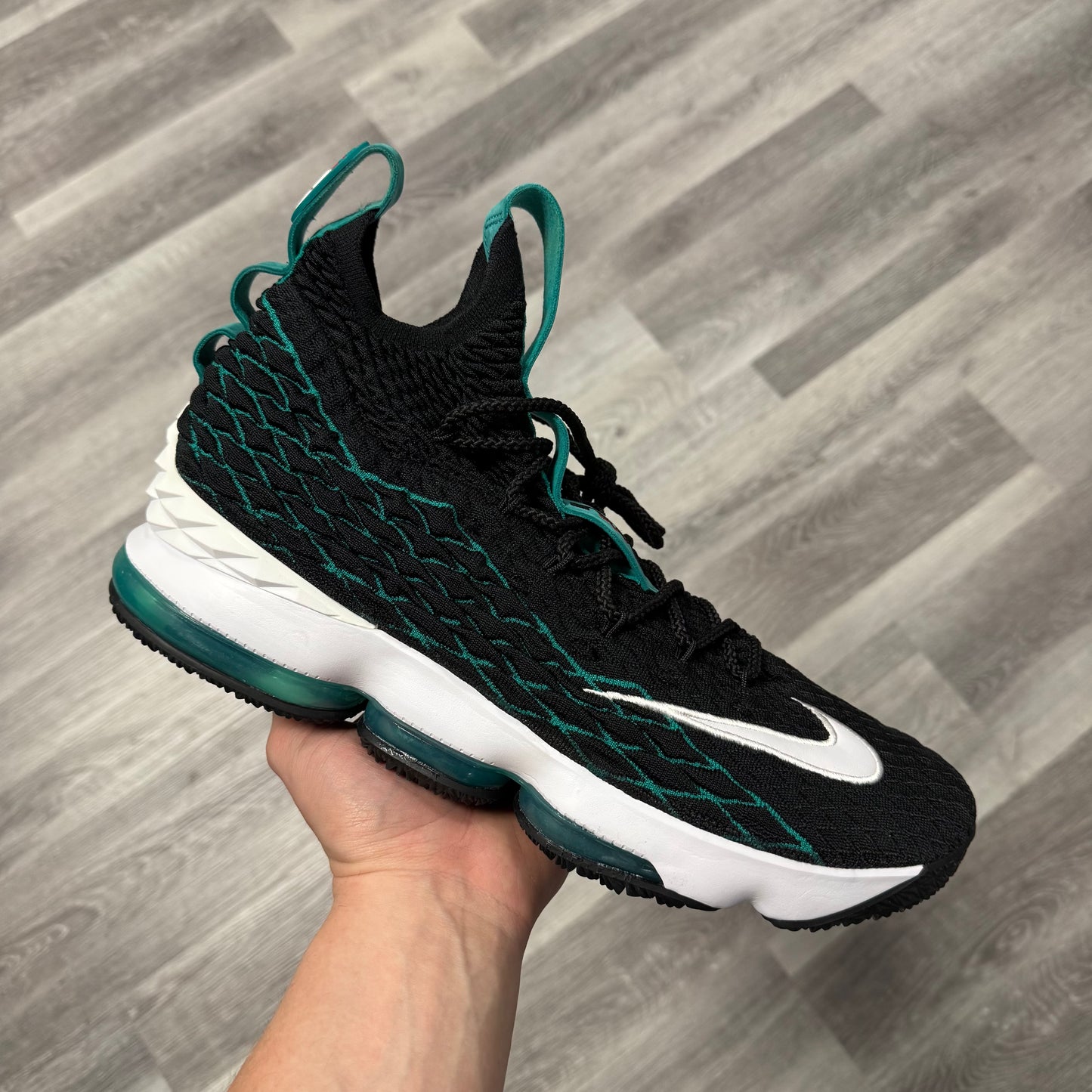 Lebron 17 Griffey / Brand New