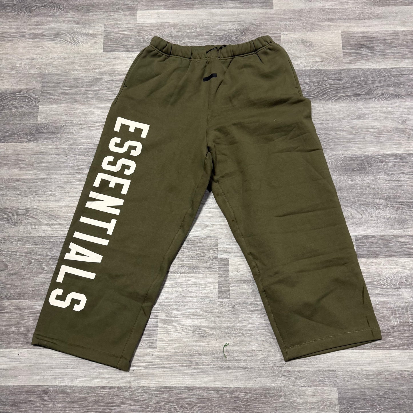 Essentials Fear Of God Lounge Fleece Sweatpants (Olive)