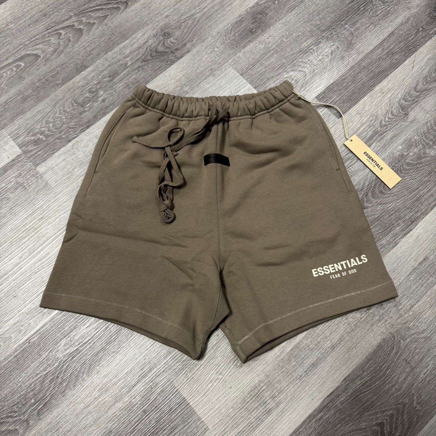 Essentials Fear of God Shorts (Desert Taupe)