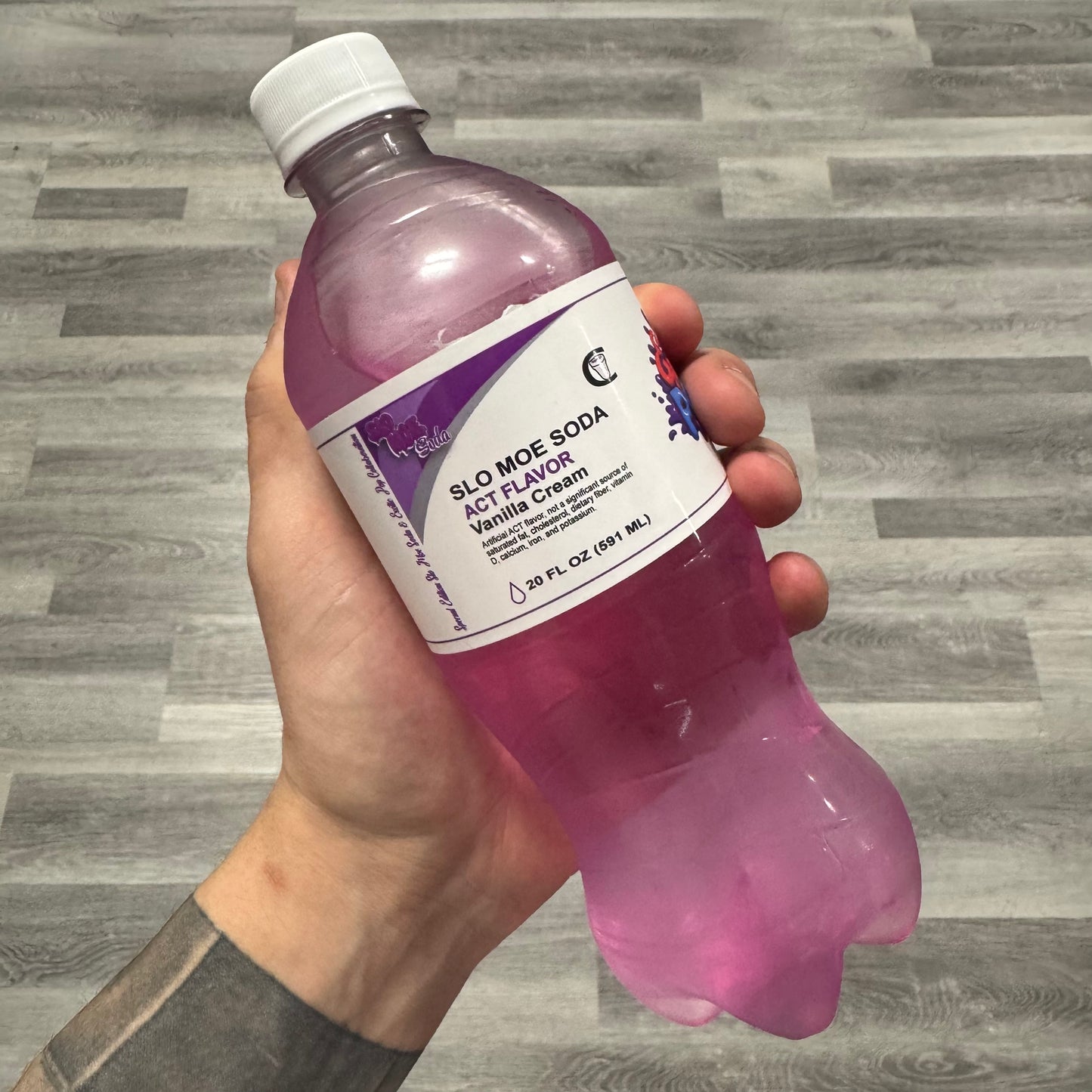 SloMoe Soda (Vanilla Cream Purp)