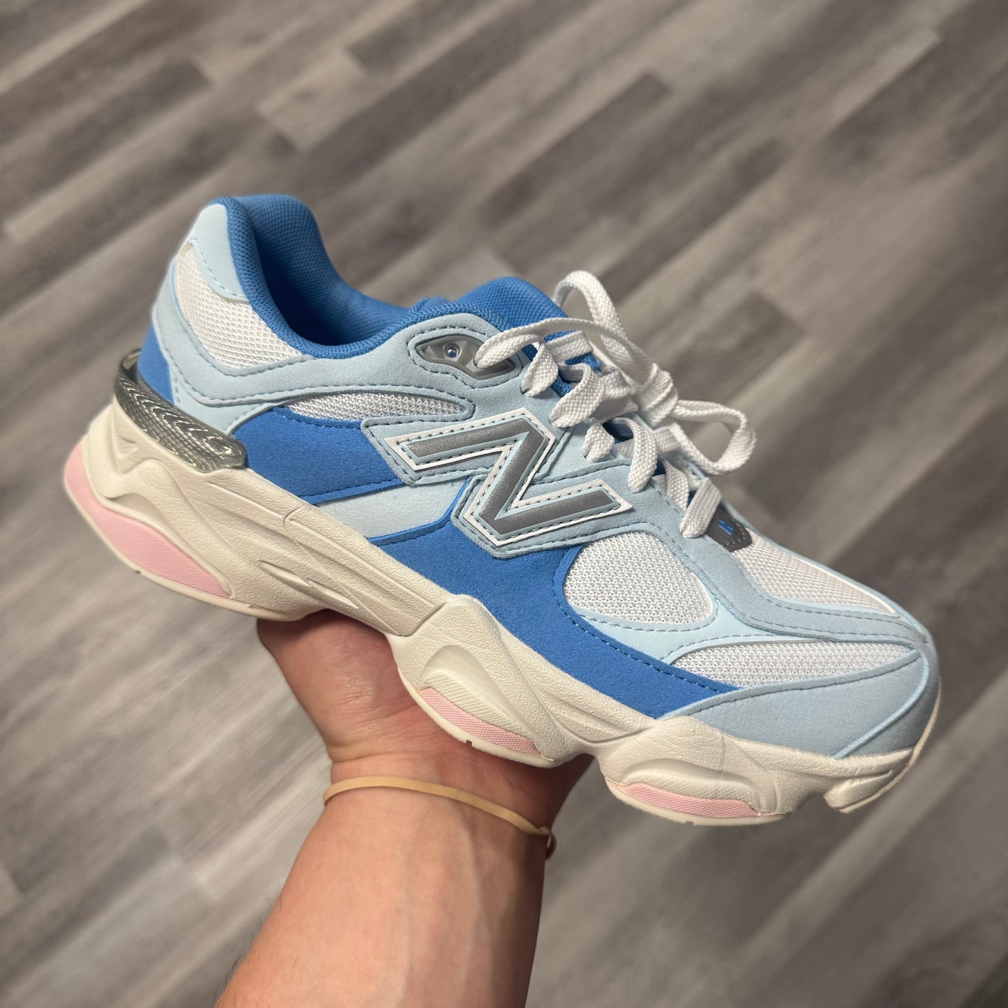 New Balance 9060 Bubble Gum / Brand New