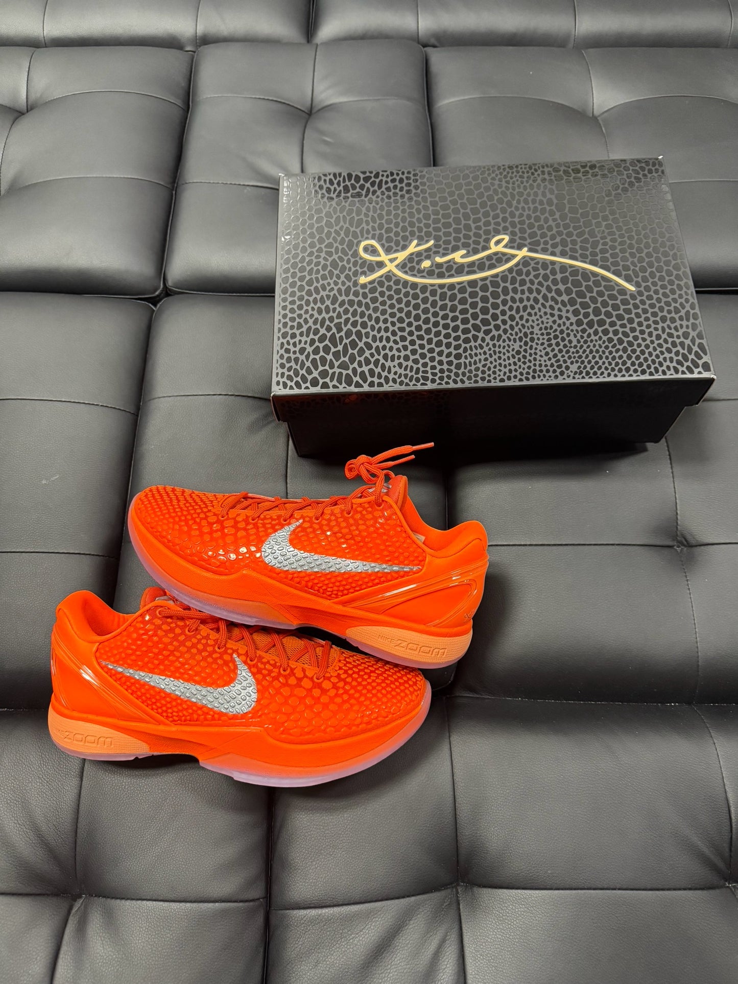 Kobe 6 Total Orange / Brand New