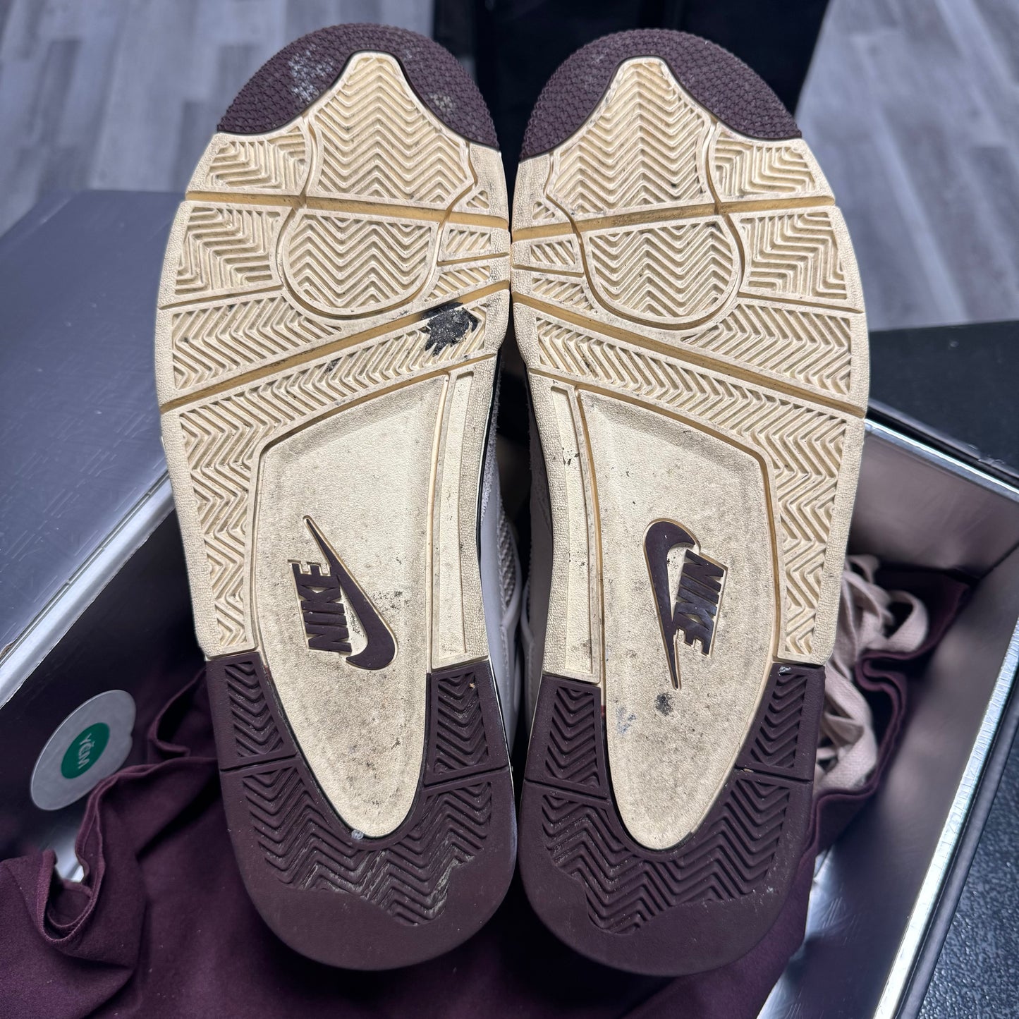Jordan 4 A Ma Maniére While You Slept / Preowned